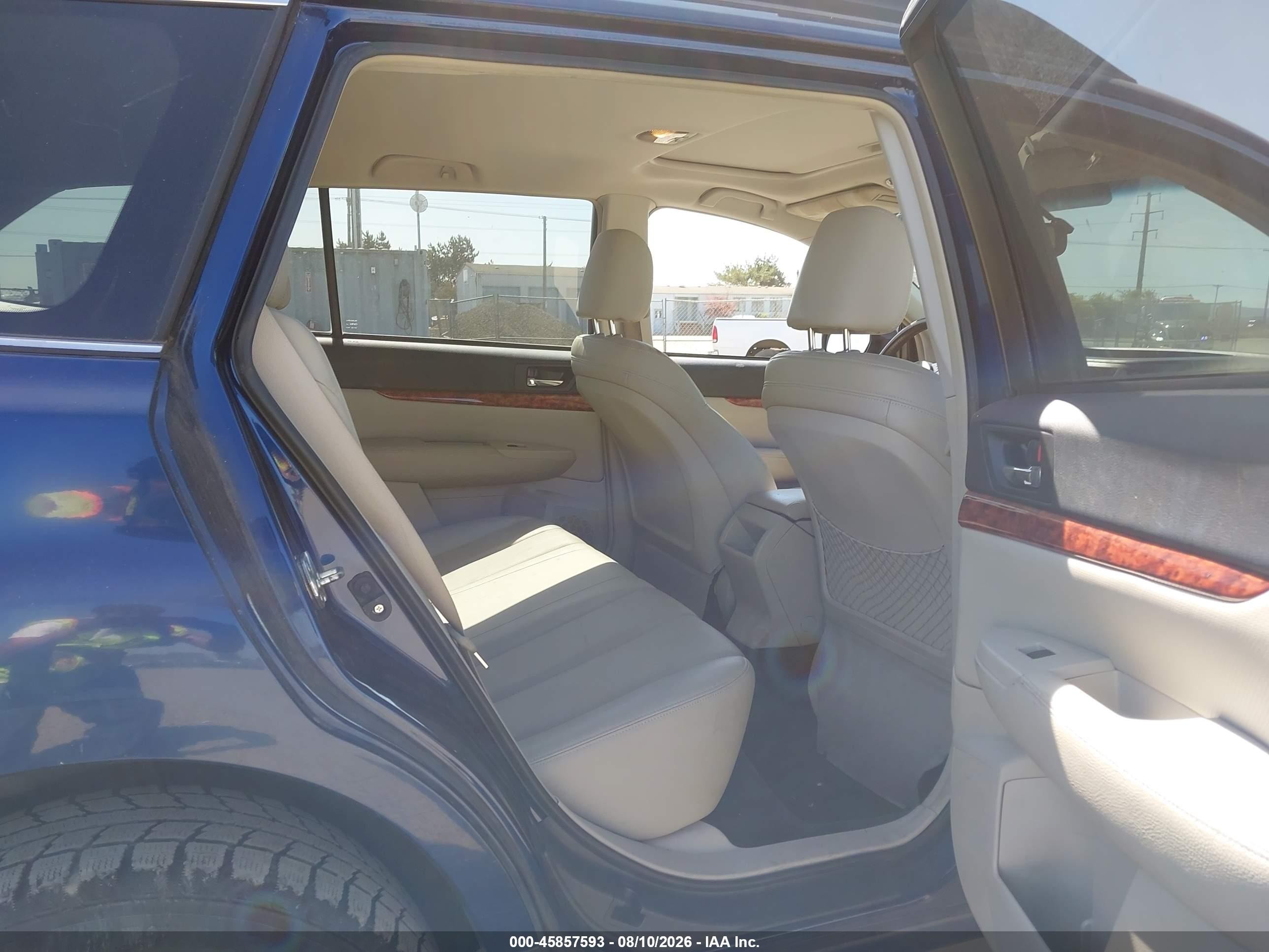 2010 Subaru Outback 2.5i Limited Blue vin: 4S4BRBLC2A3324787