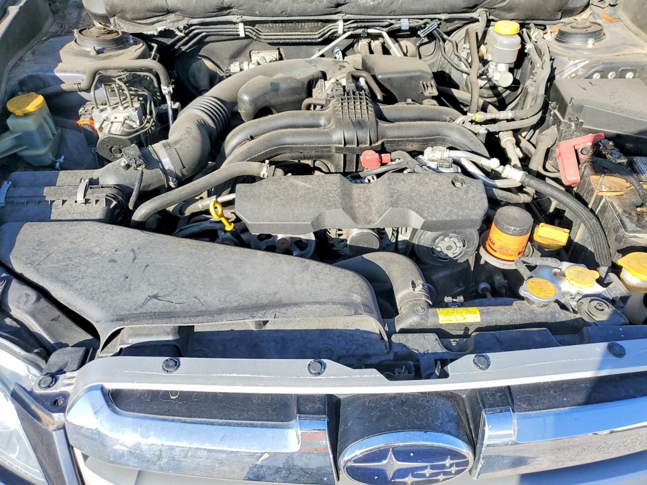 2013 Subaru Outback 2.5i Limited Gray vin: 4S4BRBLC2D3228002