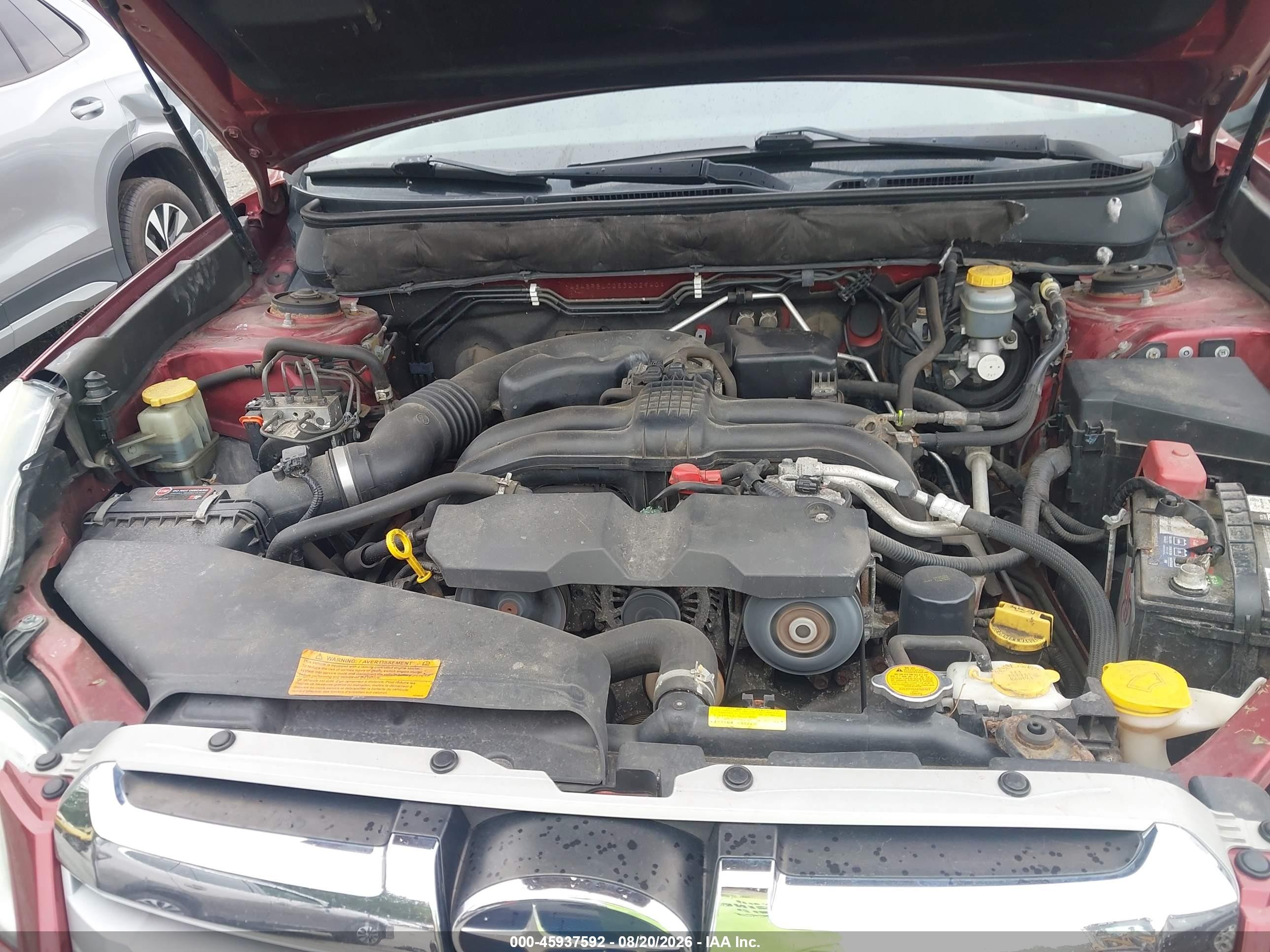 2014 Subaru Outback 2.5i Limited Red vin: 4S4BRBLC2E3202940