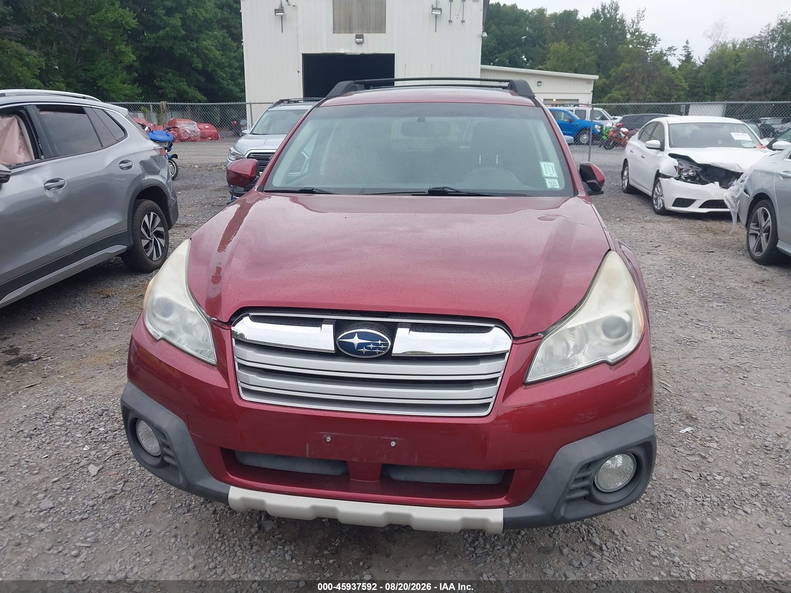 2014 Subaru Outback 2.5i Limited Red vin: 4S4BRBLC2E3202940