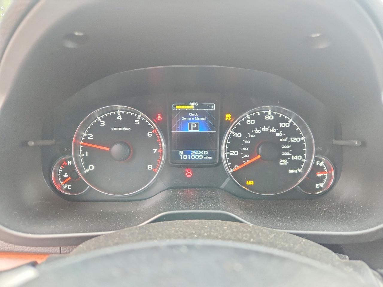 2014 Subaru Outback 2.5i Limited Серебряный vin: 4S4BRBLC2E3274172