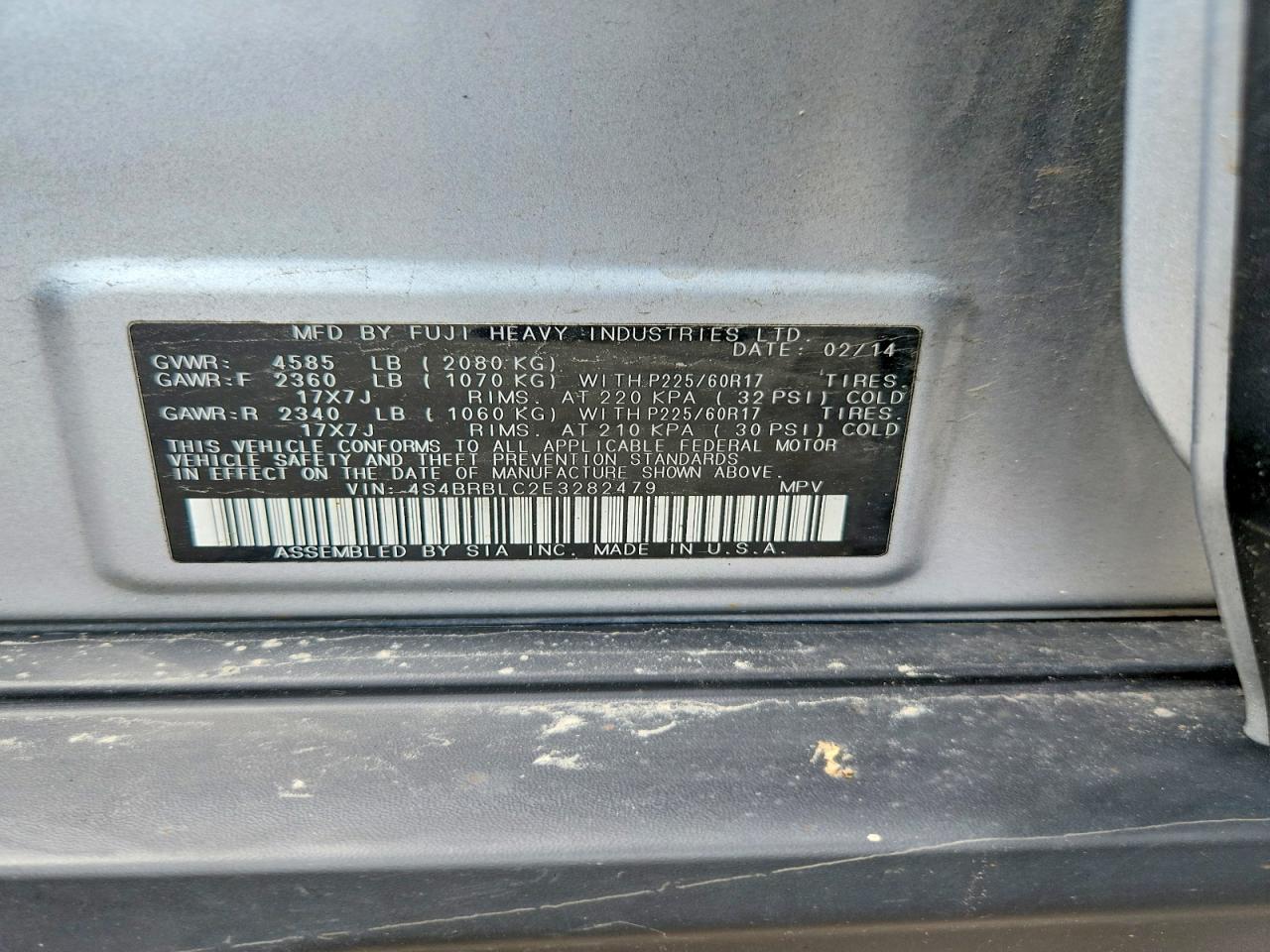 2014 Subaru Outback 2.5i Limited Silver vin: 4S4BRBLC2E3282479