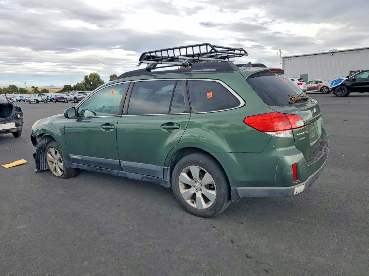 2011 Subaru Outback 2.5i Limited Green vin: 4S4BRBLC3B3416234