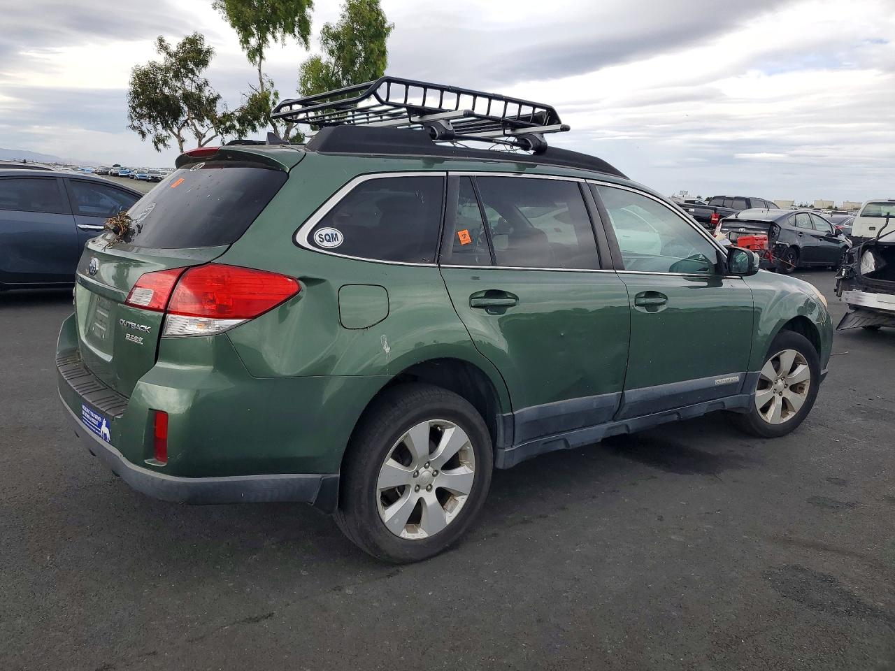 2011 Subaru Outback 2.5i Limited Green vin: 4S4BRBLC3B3416234