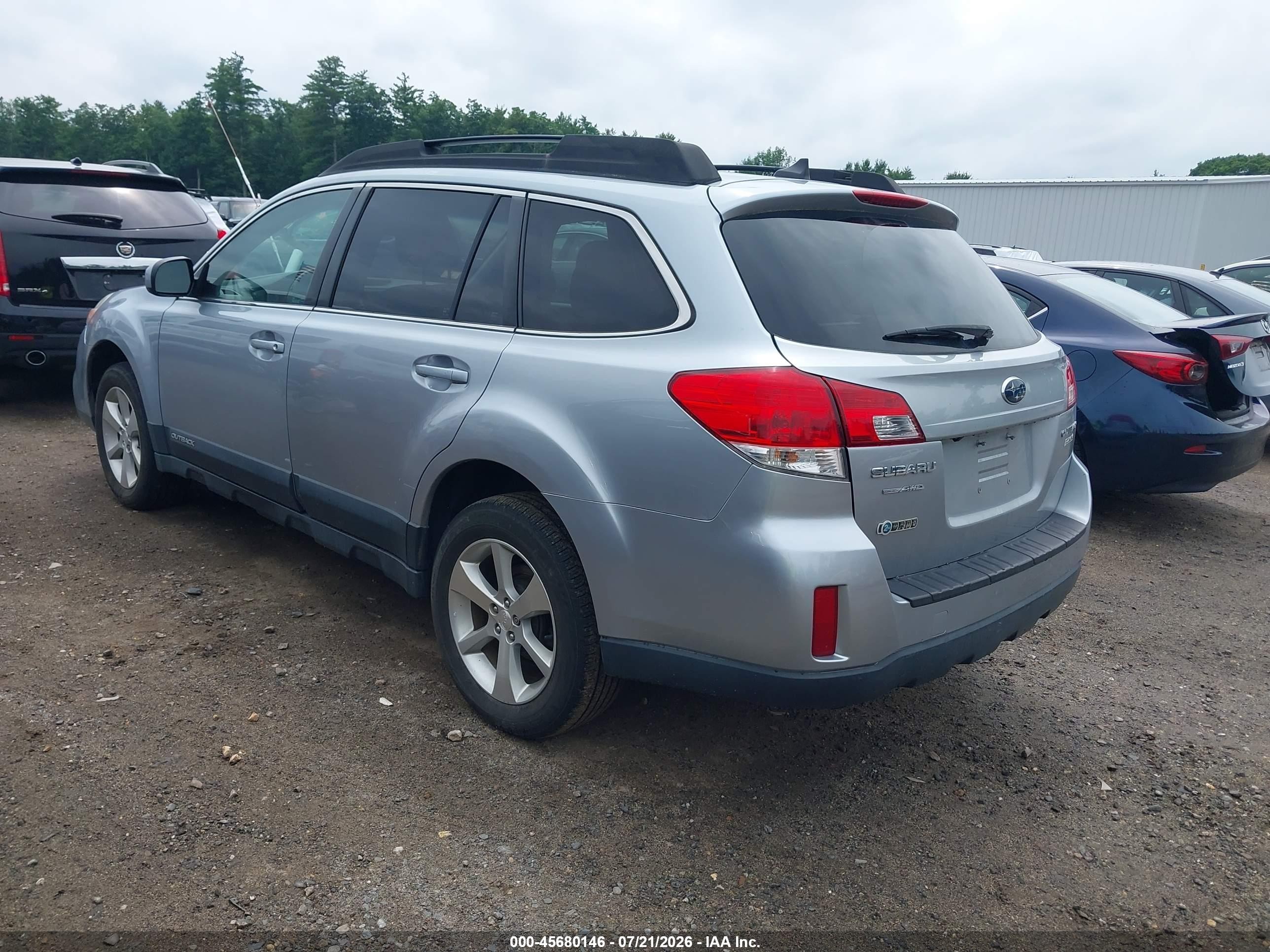 2013 Subaru Outback 2.5i Limited Light Blue vin: 4S4BRBLC3D3218675
