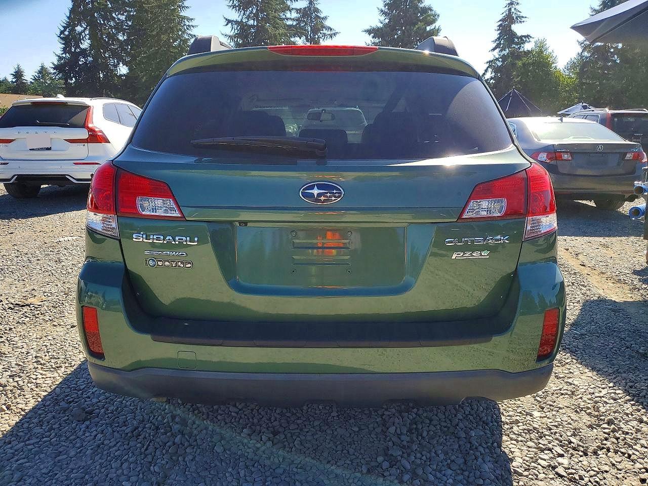 2010 Subaru Outback 2.5i Limited Зеленый vin: 4S4BRBLC4A3360559