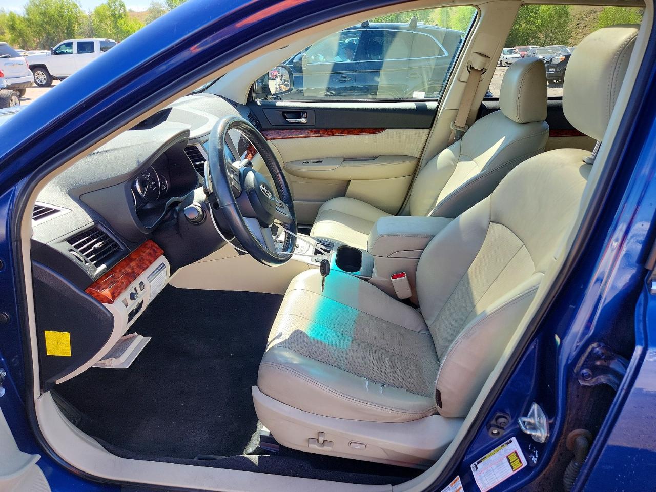 2011 Subaru Outback 2.5i Limited Blue vin: 4S4BRBLC4B3348607