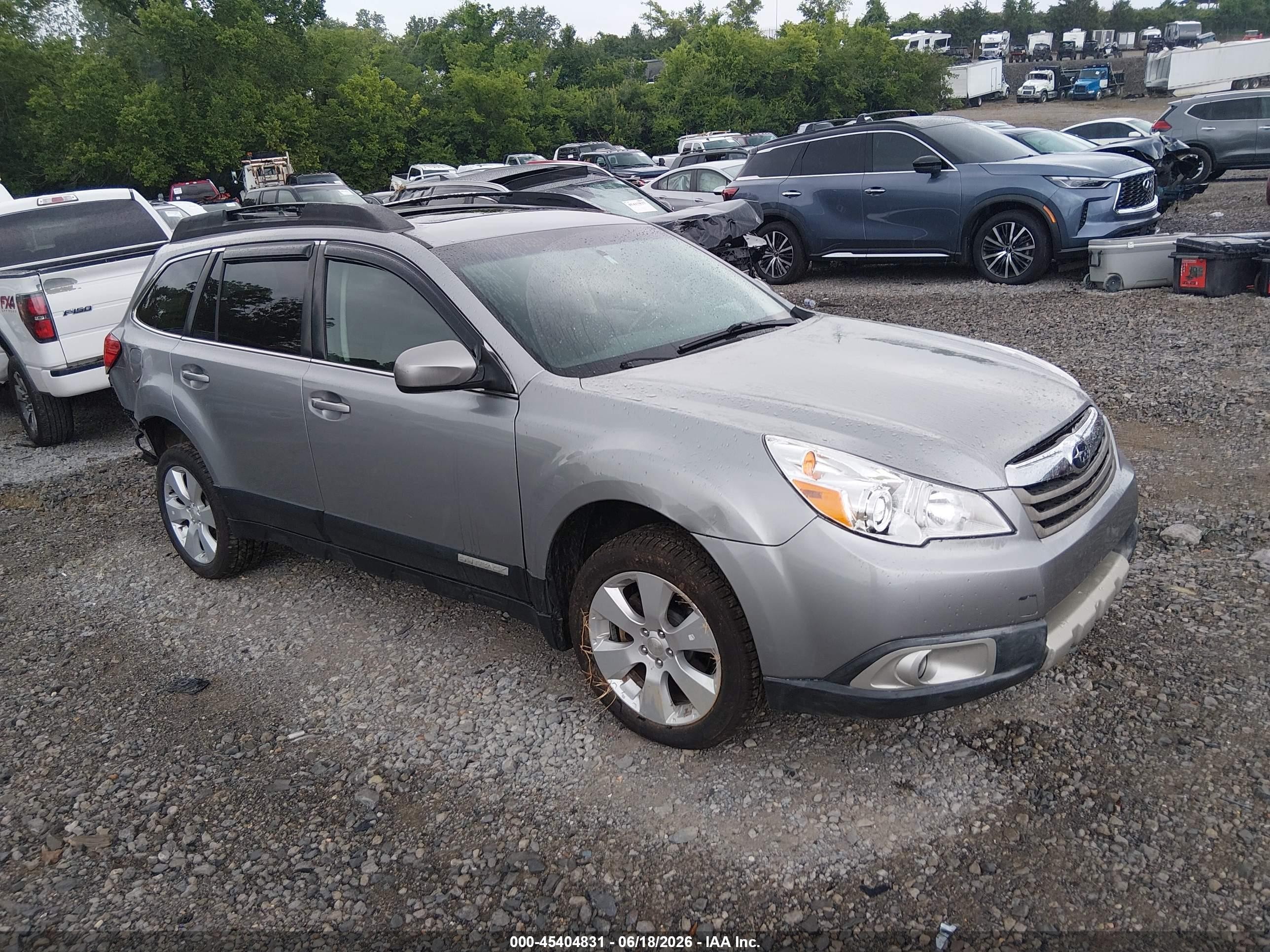 2011 Subaru Outback 2.5i Limited Silver vin: 4S4BRBLC4B3393692
