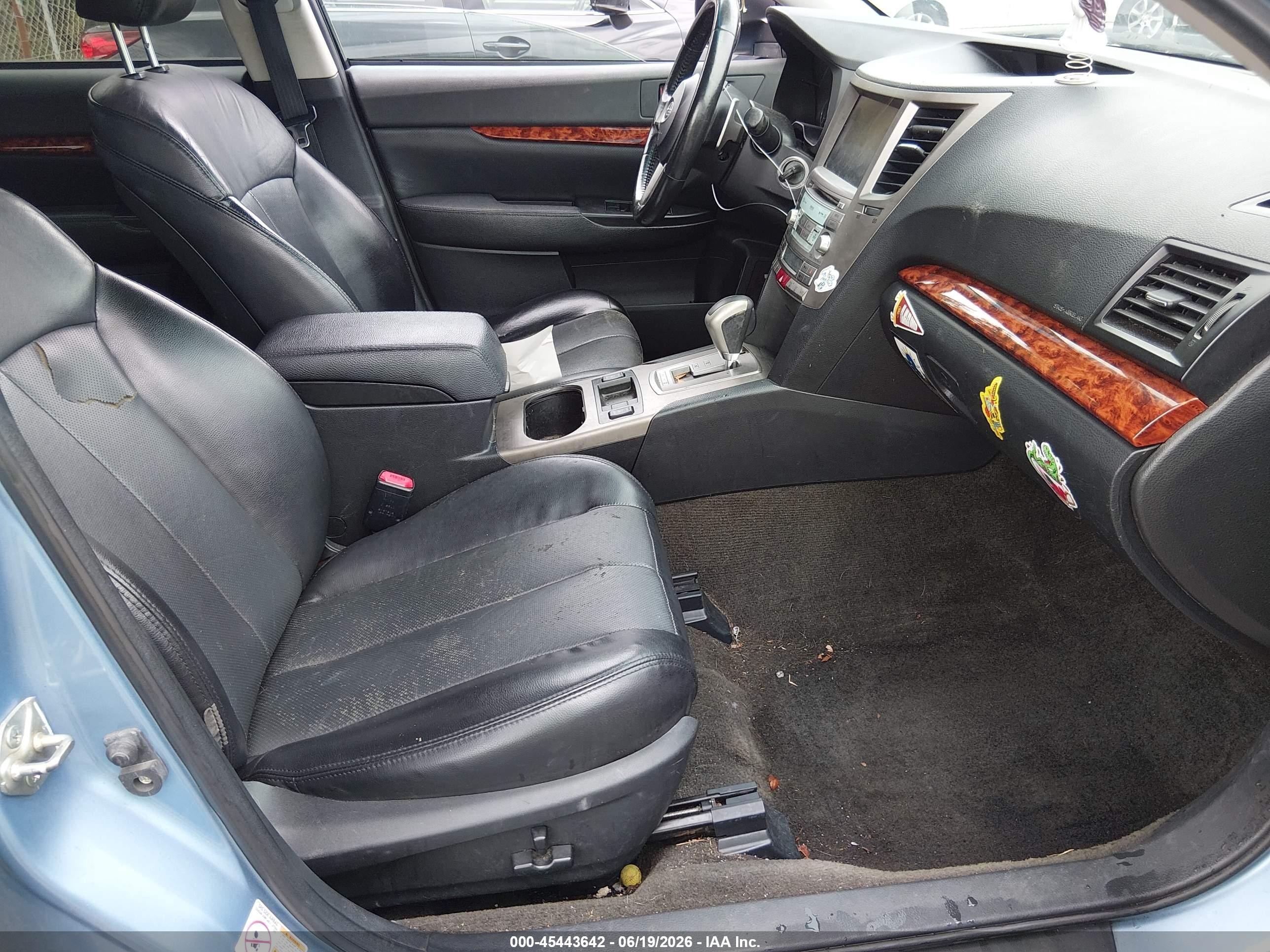 2011 Subaru Outback 2.5i Limited Blue vin: 4S4BRBLC4B3434144