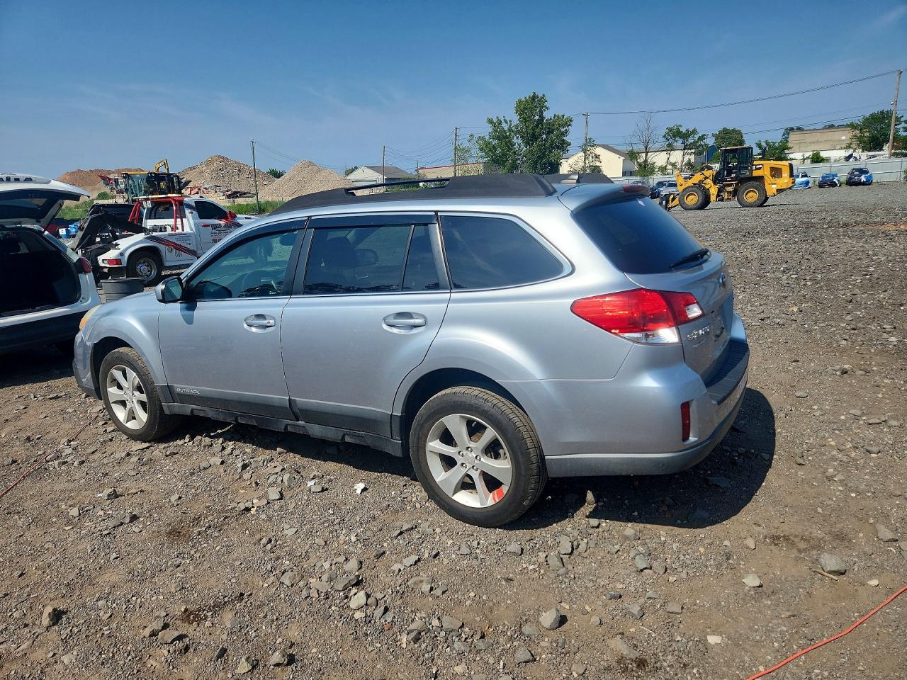 2013 Subaru Outback 2.5i Limited Gray vin: 4S4BRBLC4D3202386