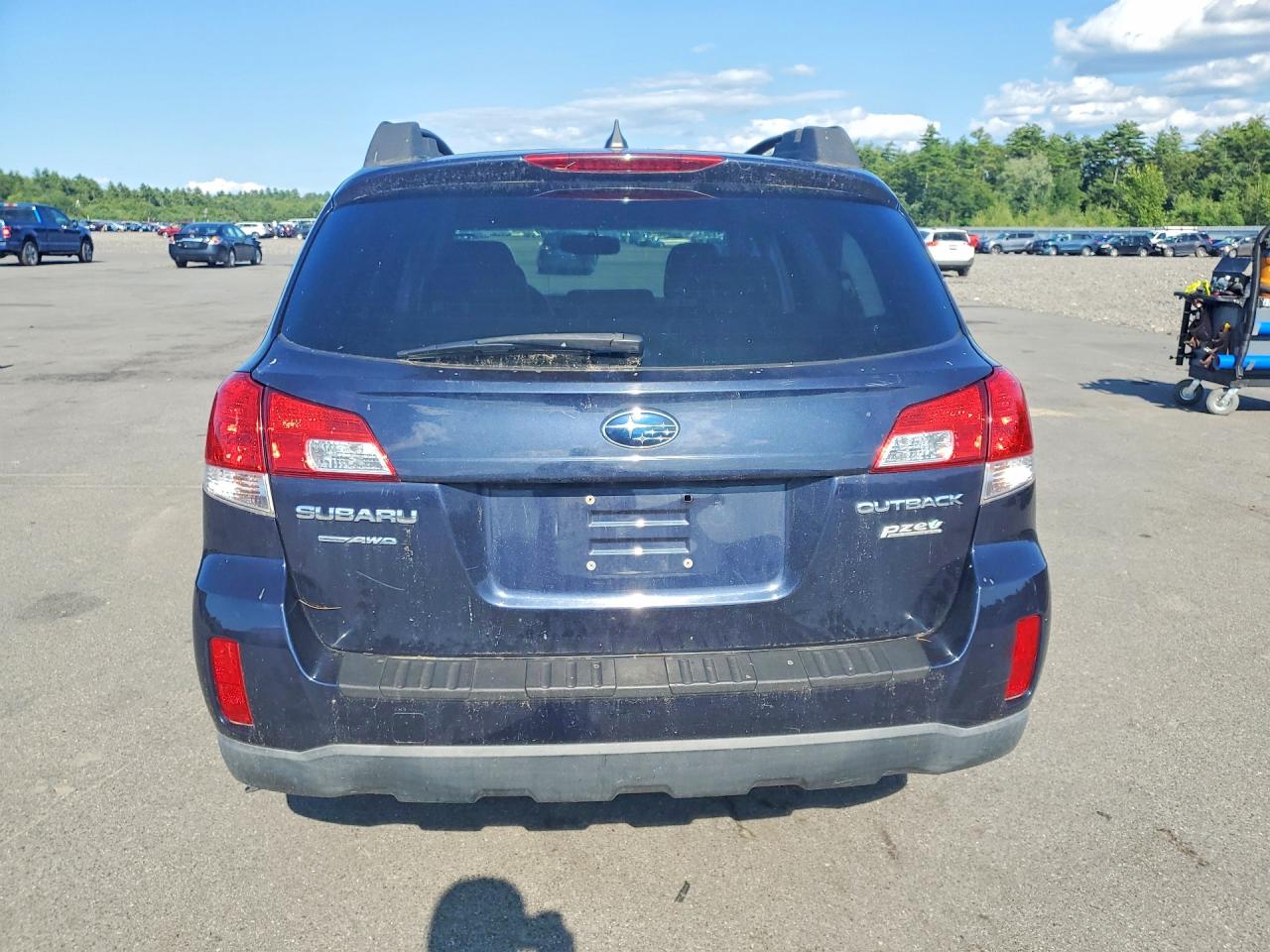 2013 Subaru Outback 2.5i Limited Blue vin: 4S4BRBLC4D3229622
