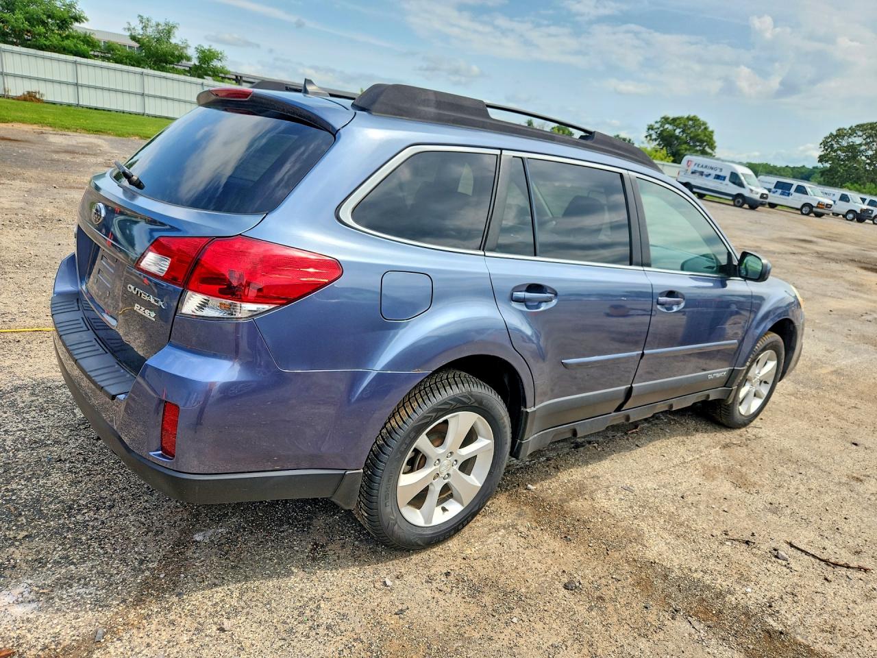2013 Subaru Outback 2.5i Limited Синий vin: 4S4BRBLC4D3249742