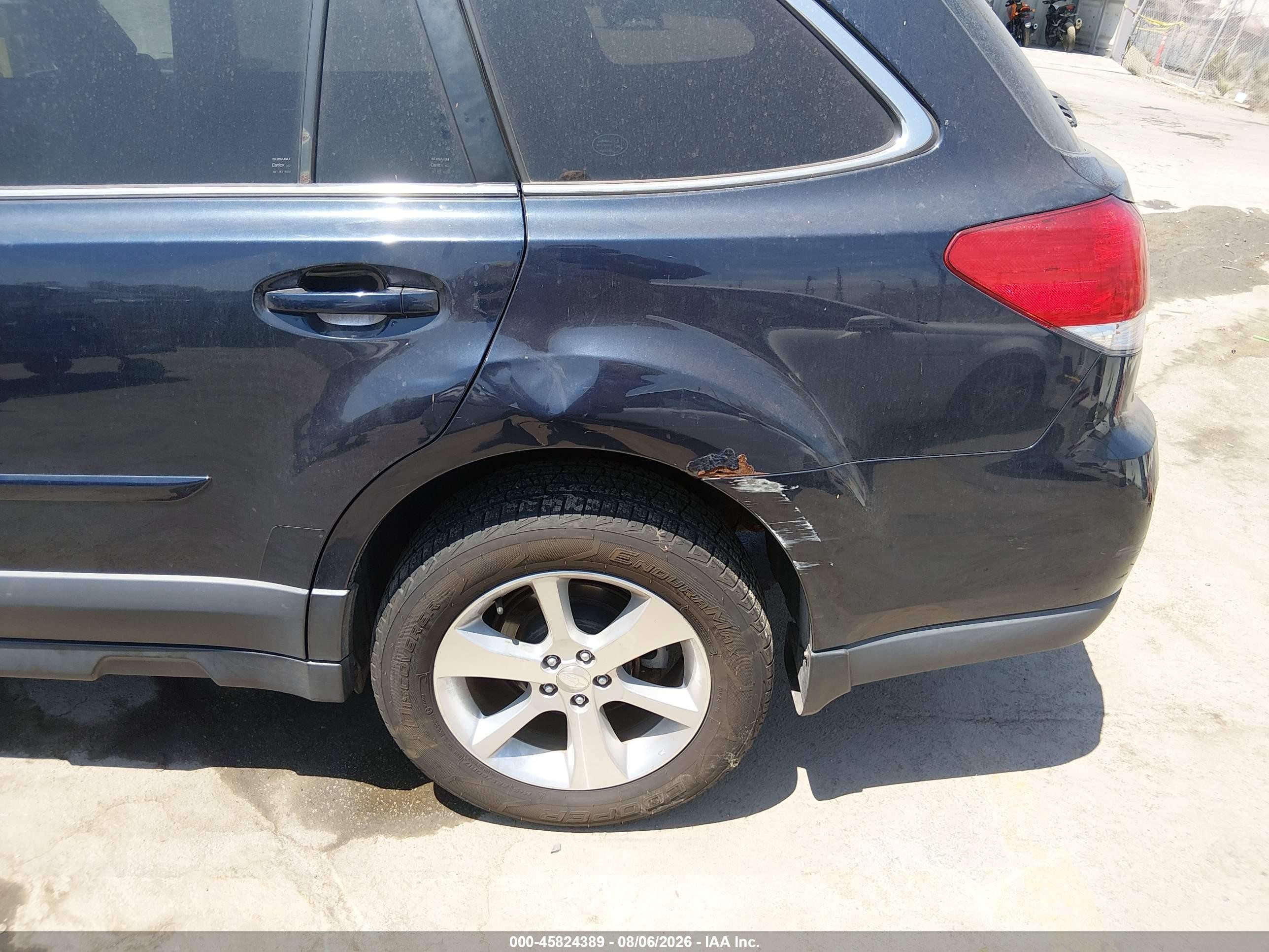 2013 Subaru Outback 2.5i Limited Dark Blue vin: 4S4BRBLC4D3295670