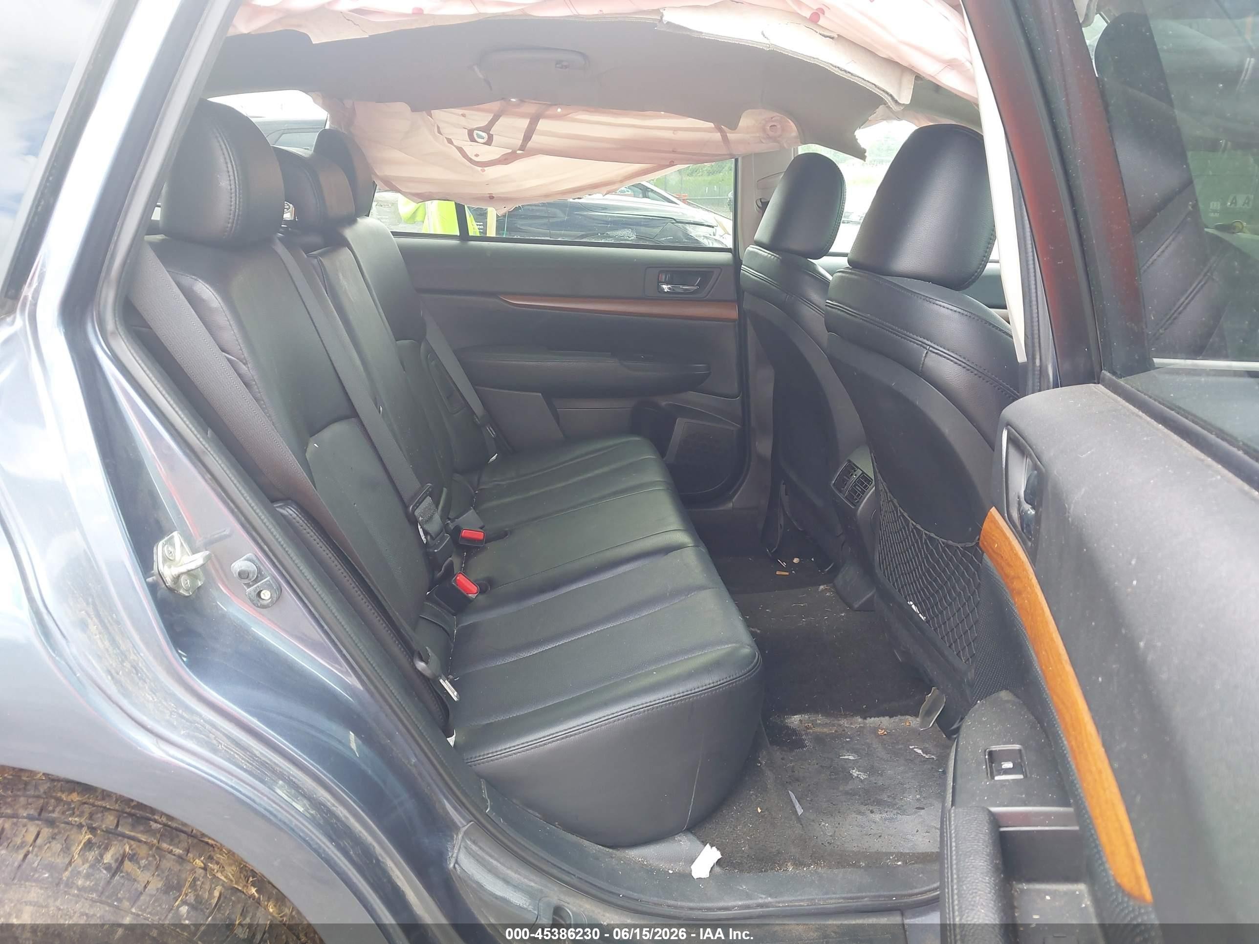 2014 Subaru Outback 2.5i Limited Синий vin: 4S4BRBLC4E3323369