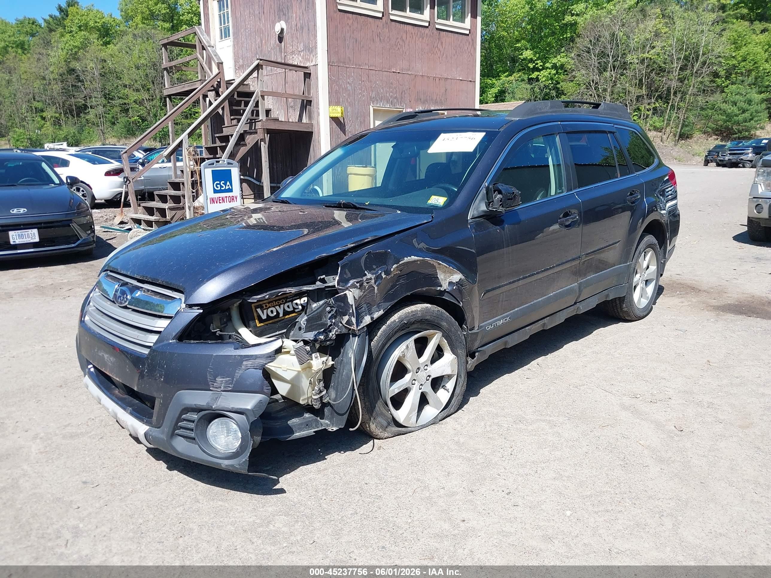 2013 Subaru Outback 2.5i Limited Navy vin: 4S4BRBLC5D3255288