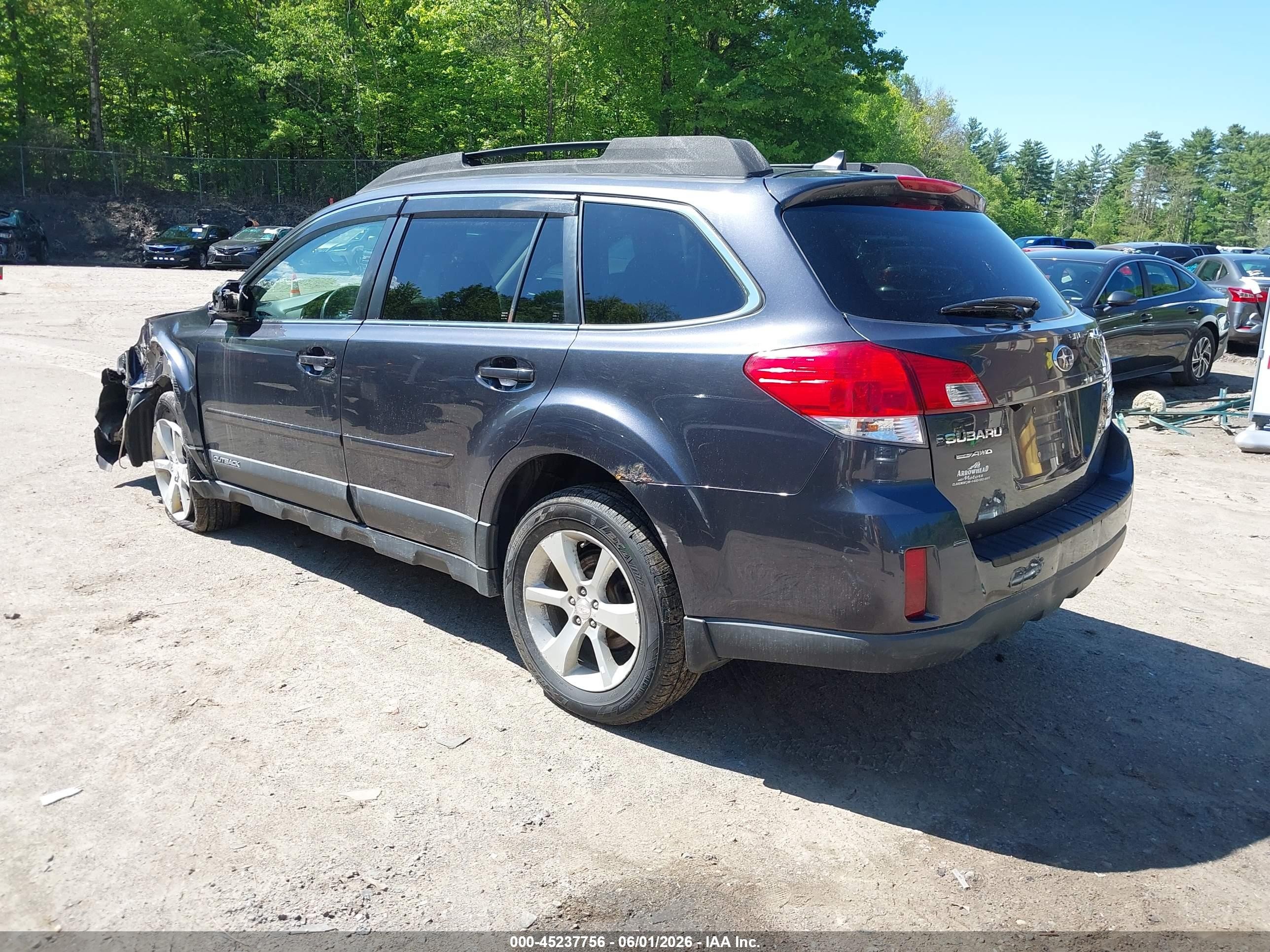 2013 Subaru Outback 2.5i Limited Navy vin: 4S4BRBLC5D3255288