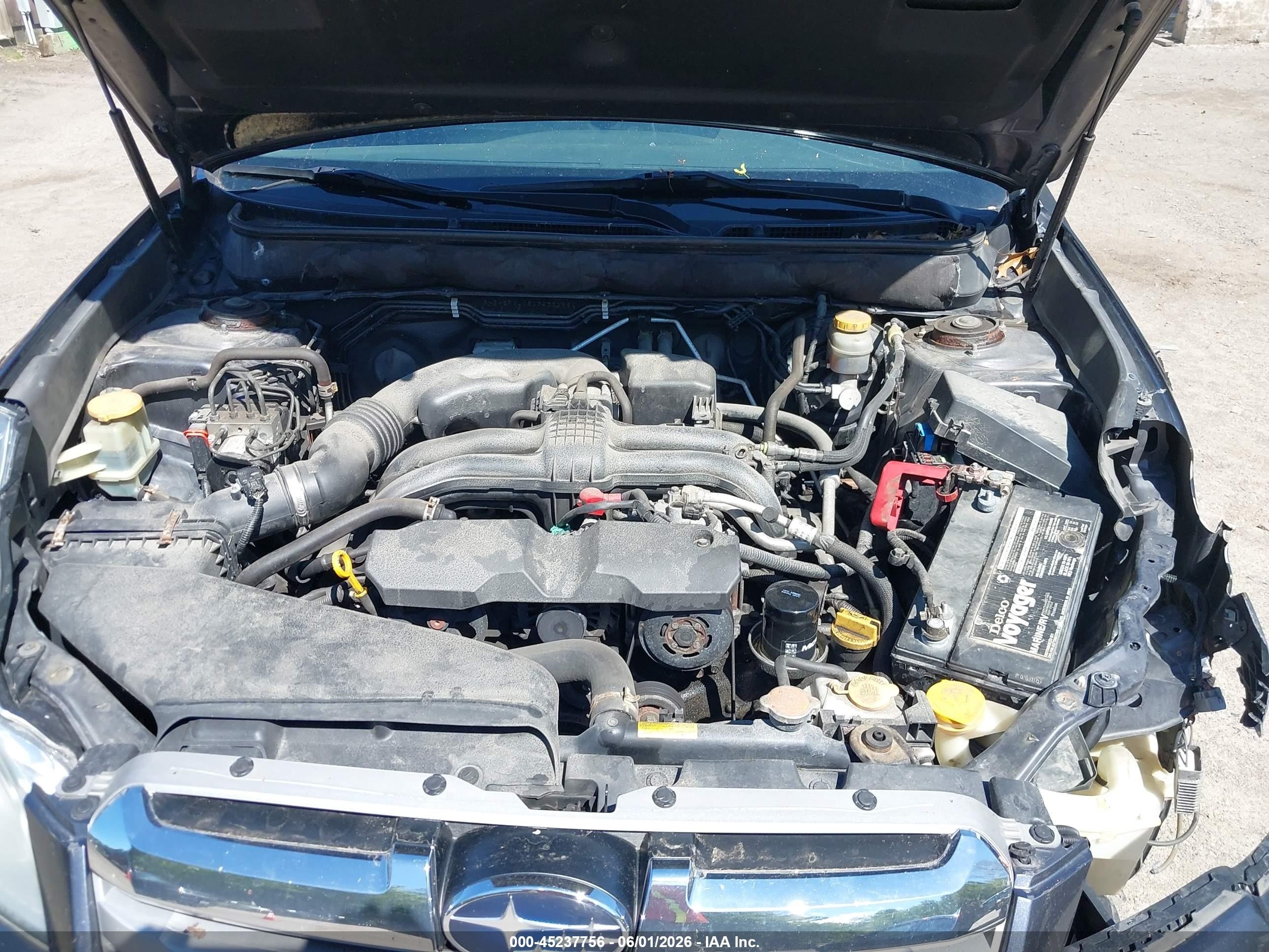 2013 Subaru Outback 2.5i Limited Navy vin: 4S4BRBLC5D3255288