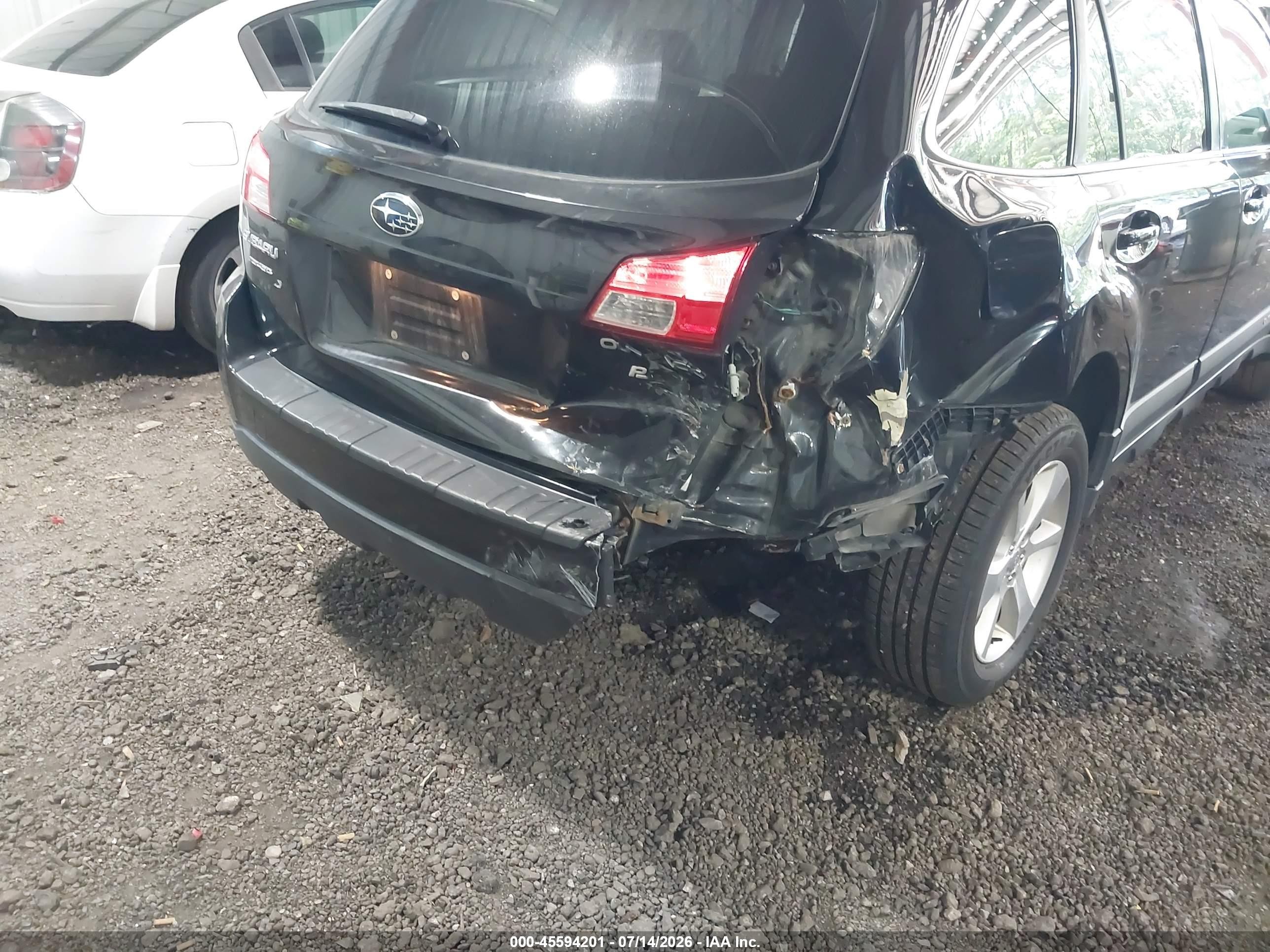 2014 Subaru Outback 2.5i Limited Black vin: 4S4BRBLC5E3228724