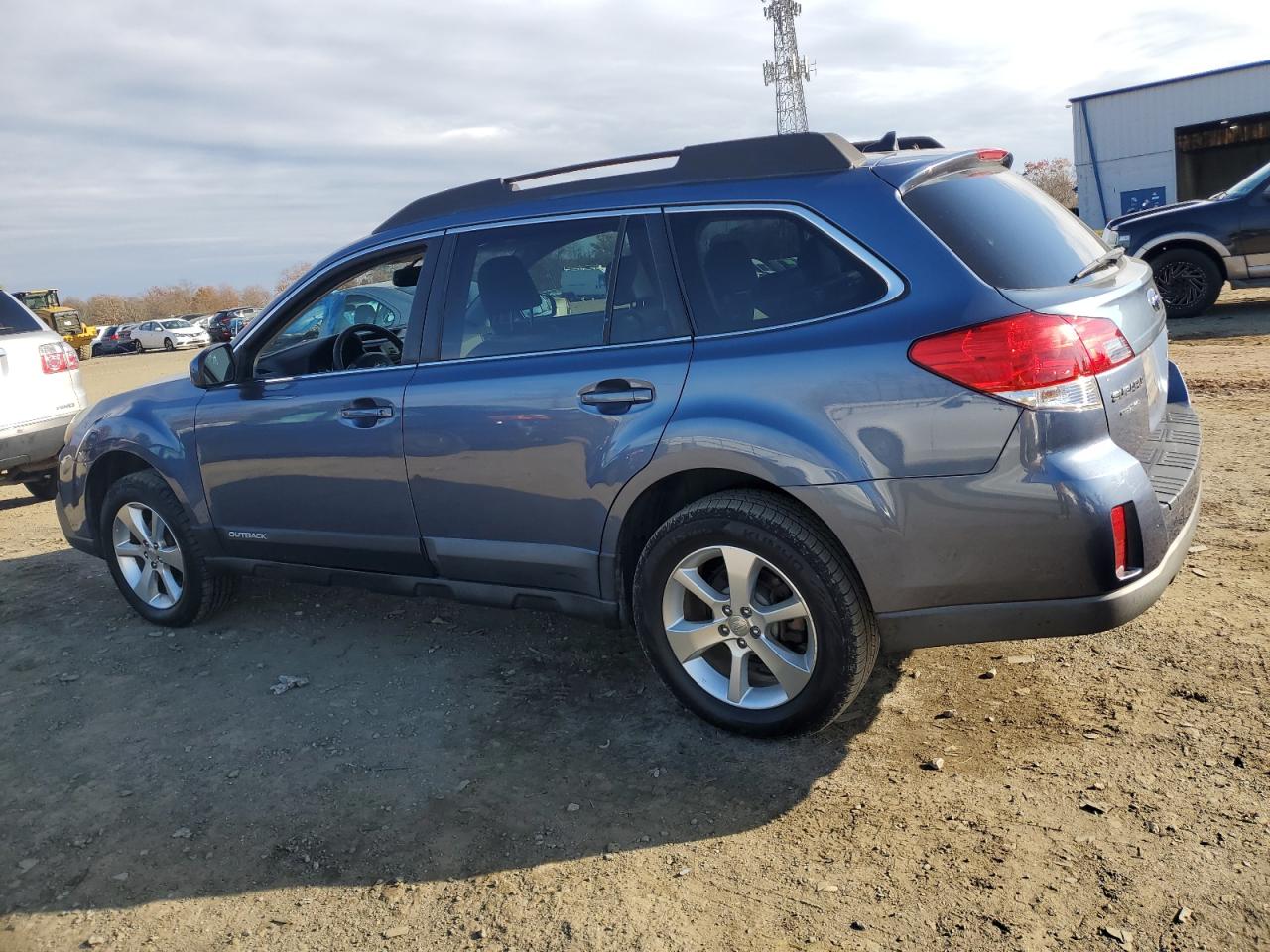 2014 Subaru Outback 2.5i Limited Blue vin: 4S4BRBLC5E3273453