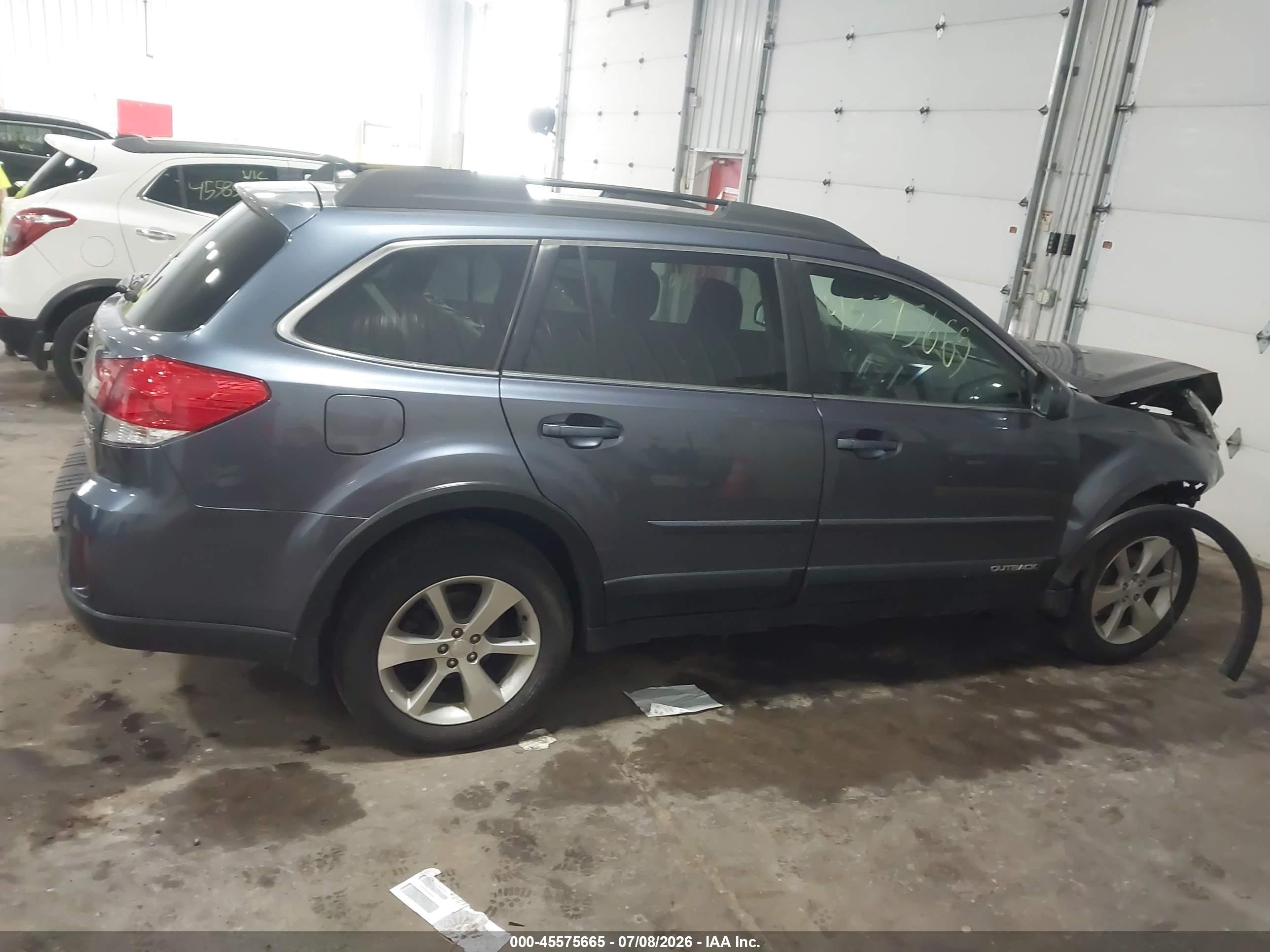 2014 Subaru Outback 2.5i Limited Синий vin: 4S4BRBLC6E3266267