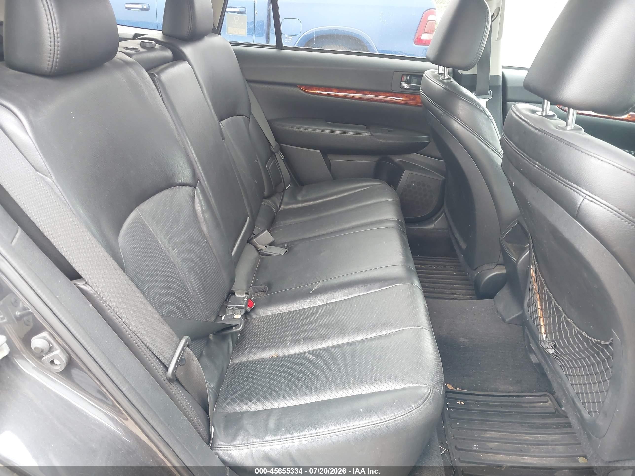 2011 Subaru Outback 2.5i Limited Navy vin: 4S4BRBLC7B3310403