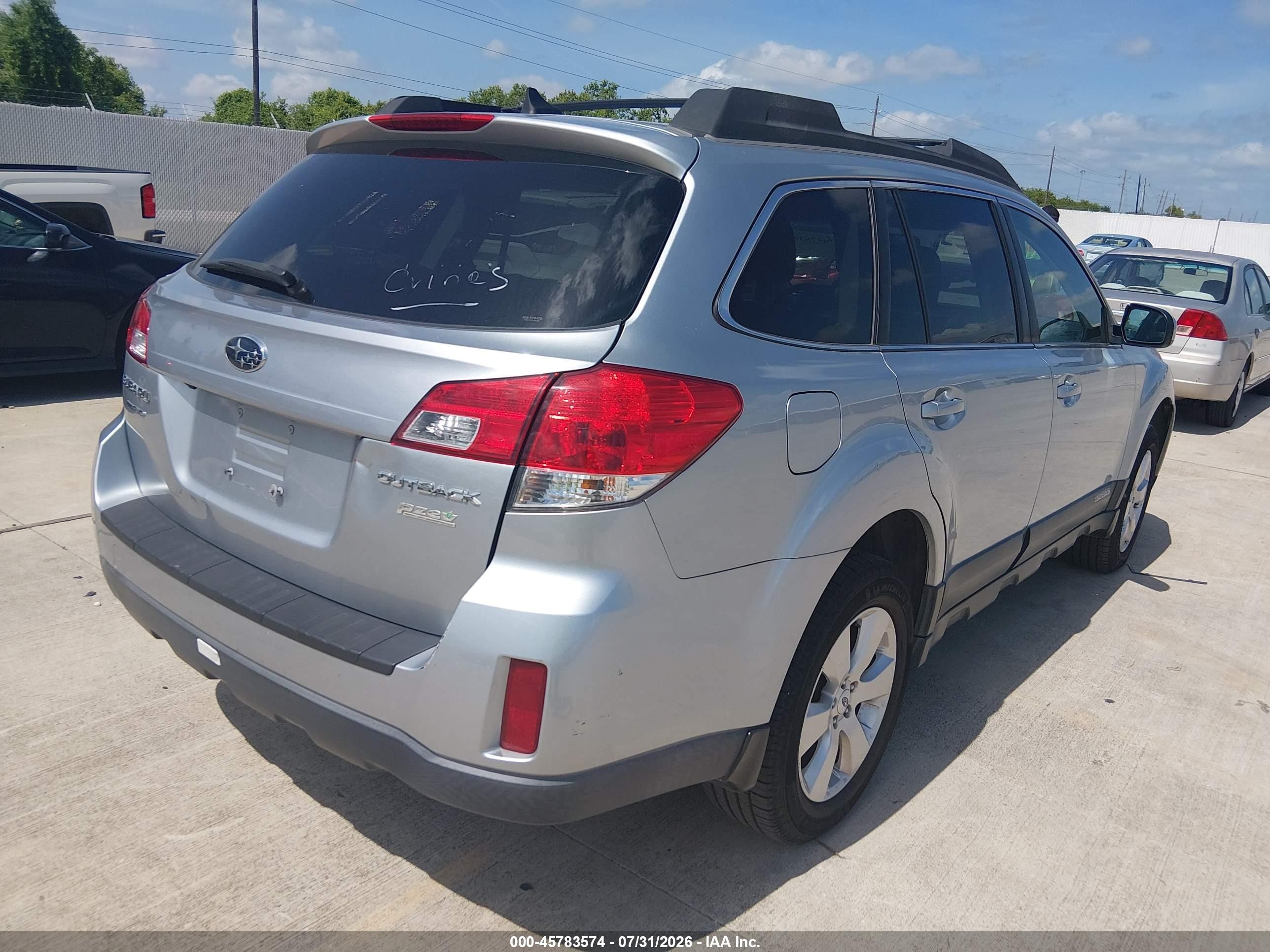 2012 Subaru Outback 2.5i Limited Серебряный vin: 4S4BRBLC7C3212604