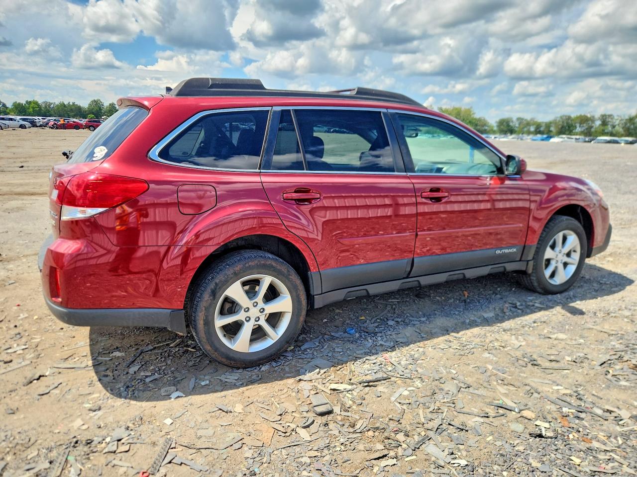2014 Subaru Outback 2.5i Limited Red vin: 4S4BRBLC7E3203517