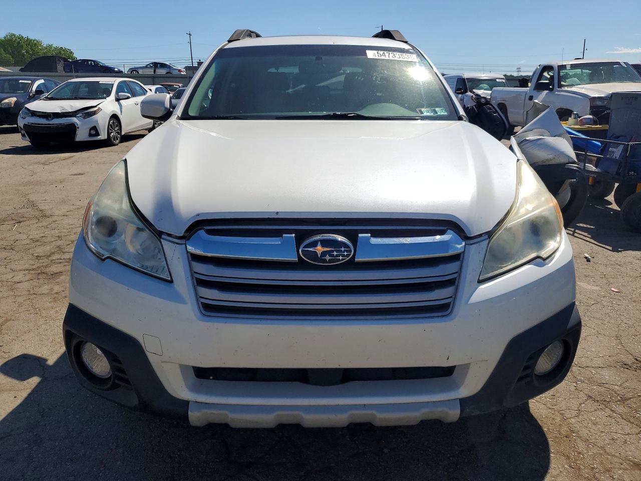 2014 Subaru Outback 2.5i Limited White vin: 4S4BRBLC7E3244780