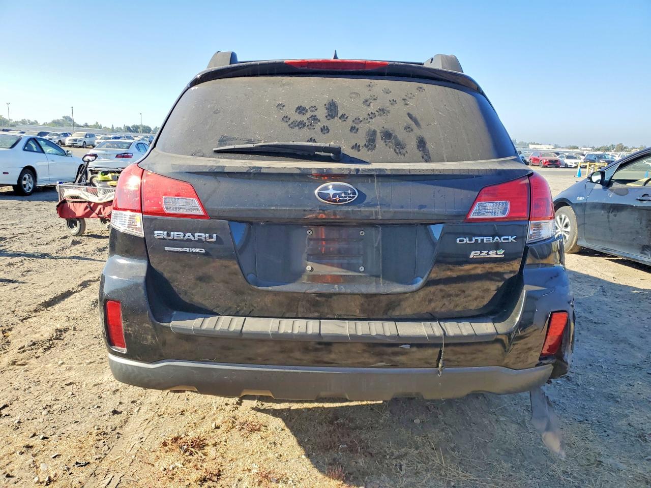2014 Subaru Outback 2.5i Limited Black vin: 4S4BRBLC7E3294899