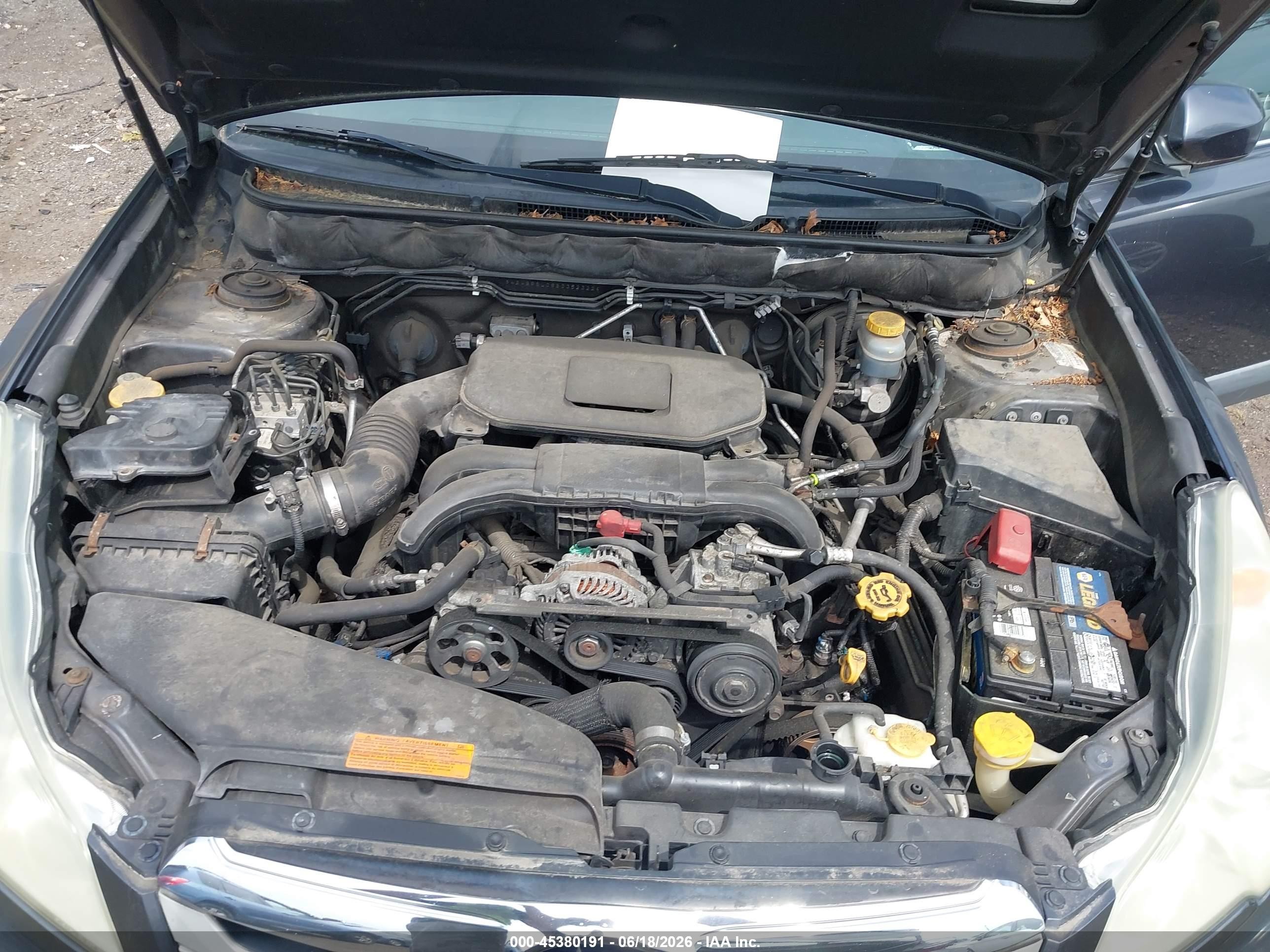 2011 Subaru Outback 2.5i Limited Gray vin: 4S4BRBLC8B3352322
