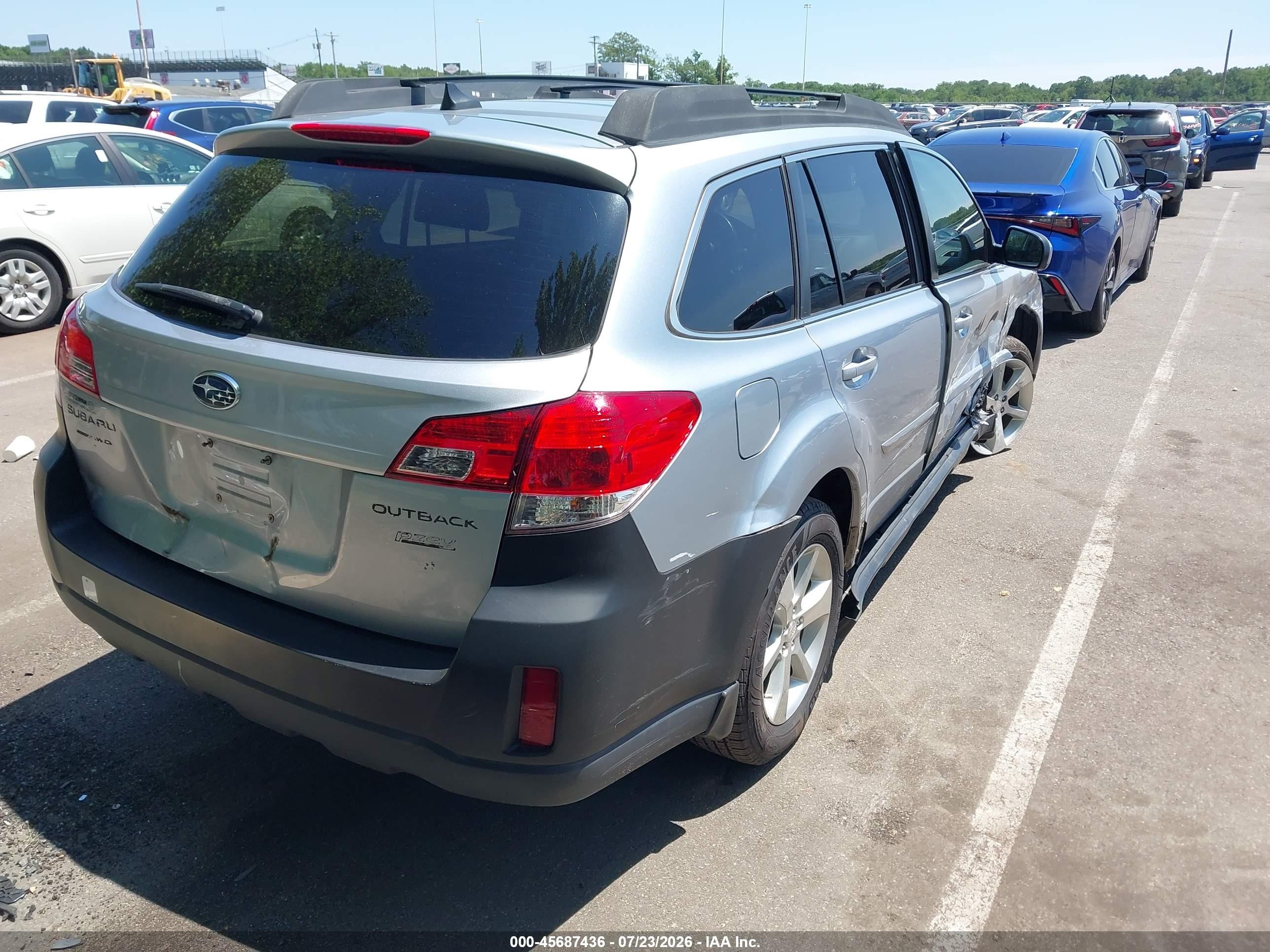 2014 Subaru Outback 2.5i Limited Gray vin: 4S4BRBLC8E3209245