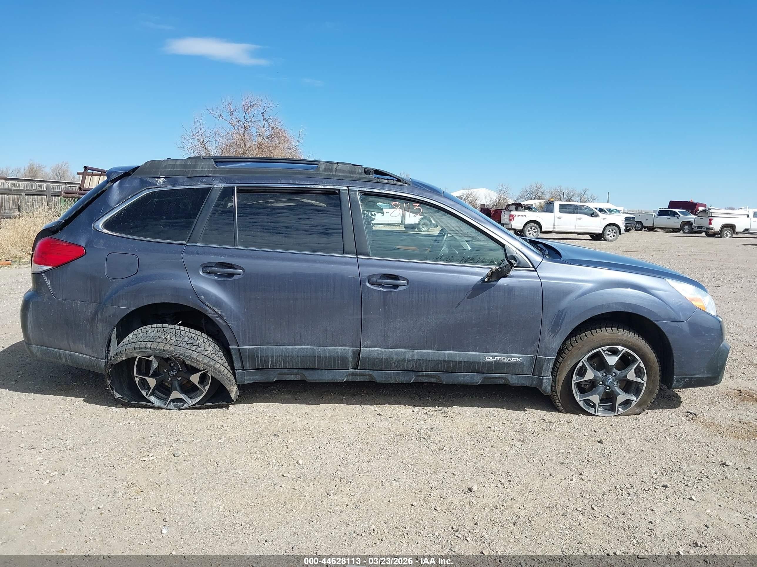 2014 Subaru Outback 2.5i Limited Dark Blue vin: 4S4BRBLC8E3321852