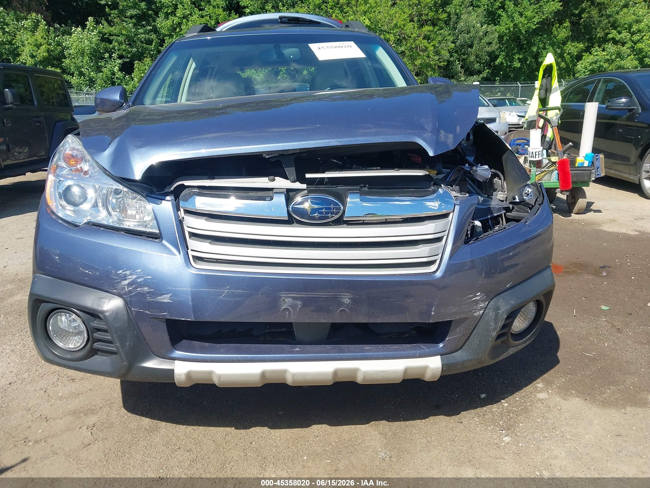 2013 Subaru Outback 2.5i Limited Blue vin: 4S4BRBLC9D3299469