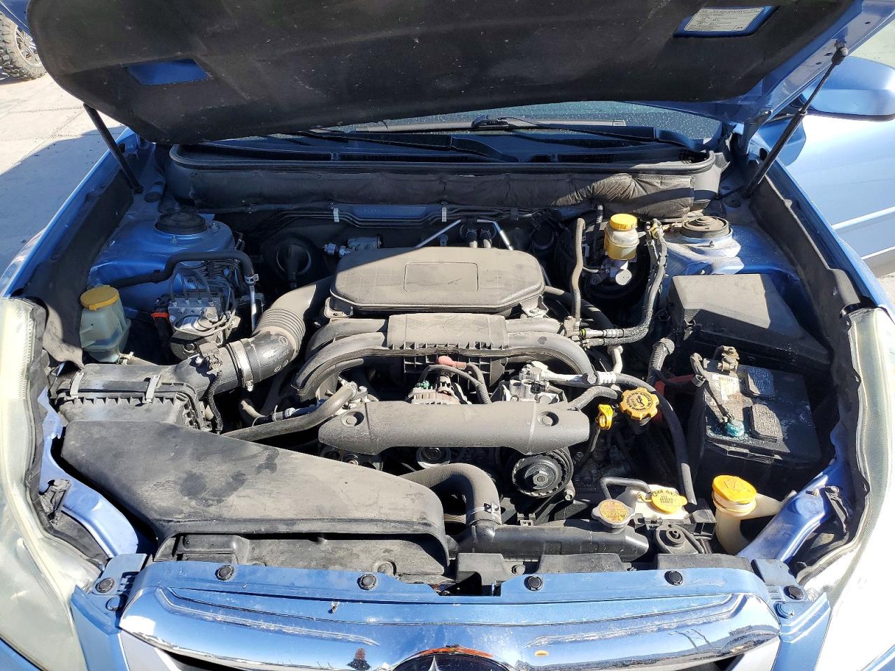 2012 Subaru Outback 2.5i Limited Blue vin: 4S4BRBLCXC3277043