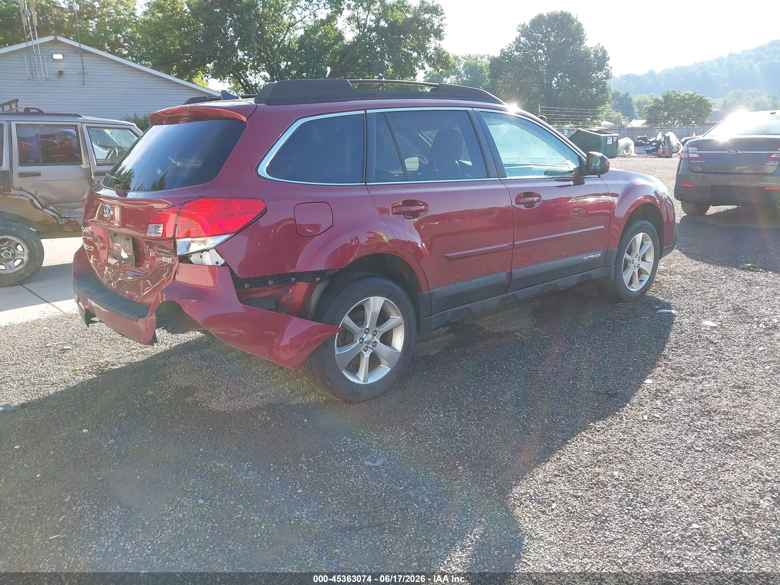 2013 Subaru Outback 2.5i Limited Красный vin: 4S4BRBLCXD3214686