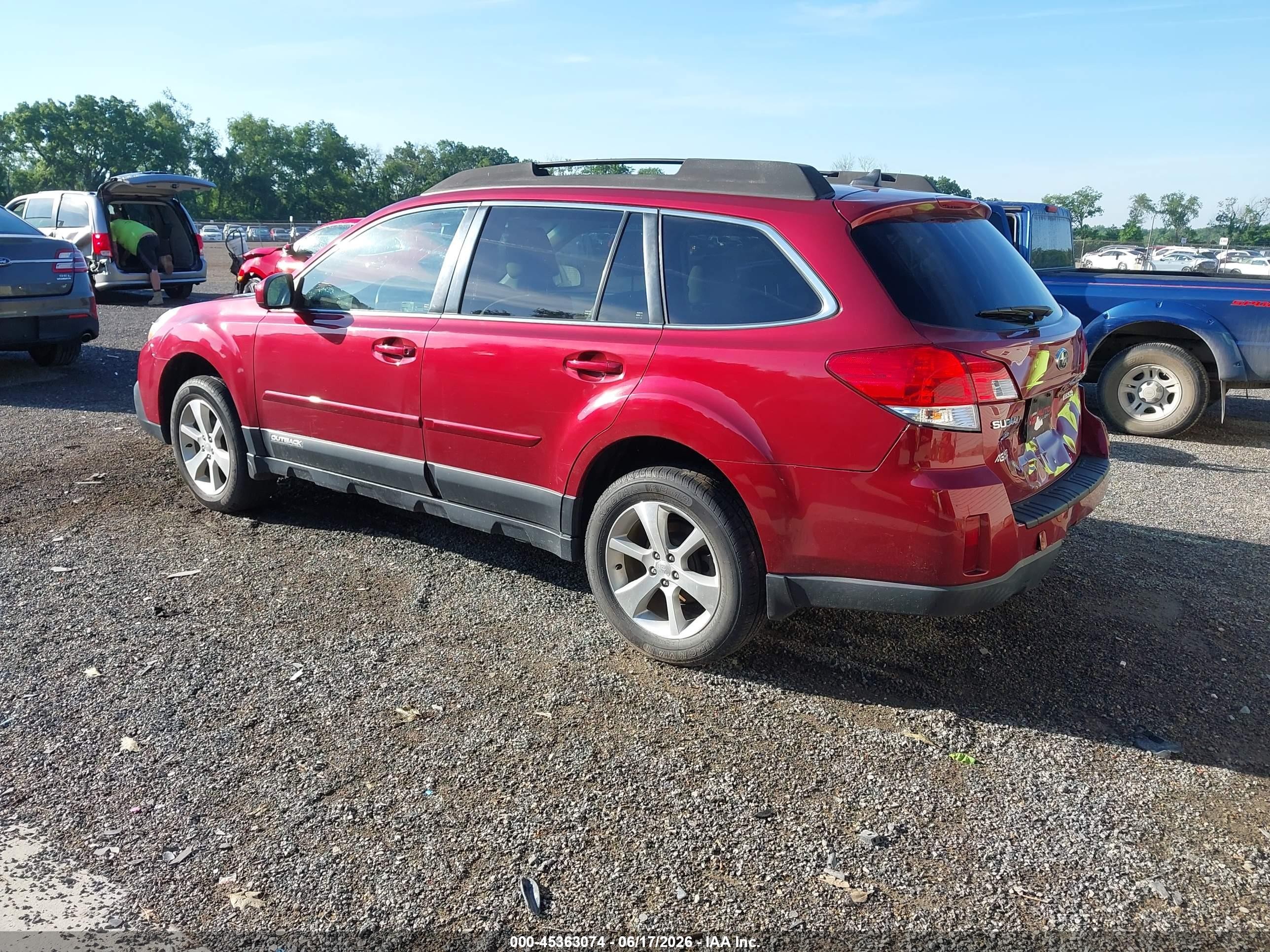 2013 Subaru Outback 2.5i Limited Красный vin: 4S4BRBLCXD3214686