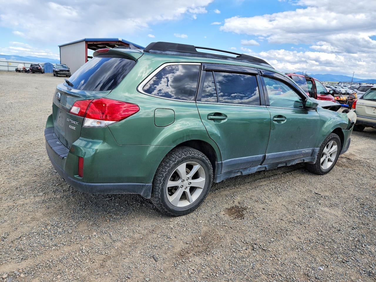 2013 Subaru Outback 2.5i Limited Green vin: 4S4BRBLCXD3260776
