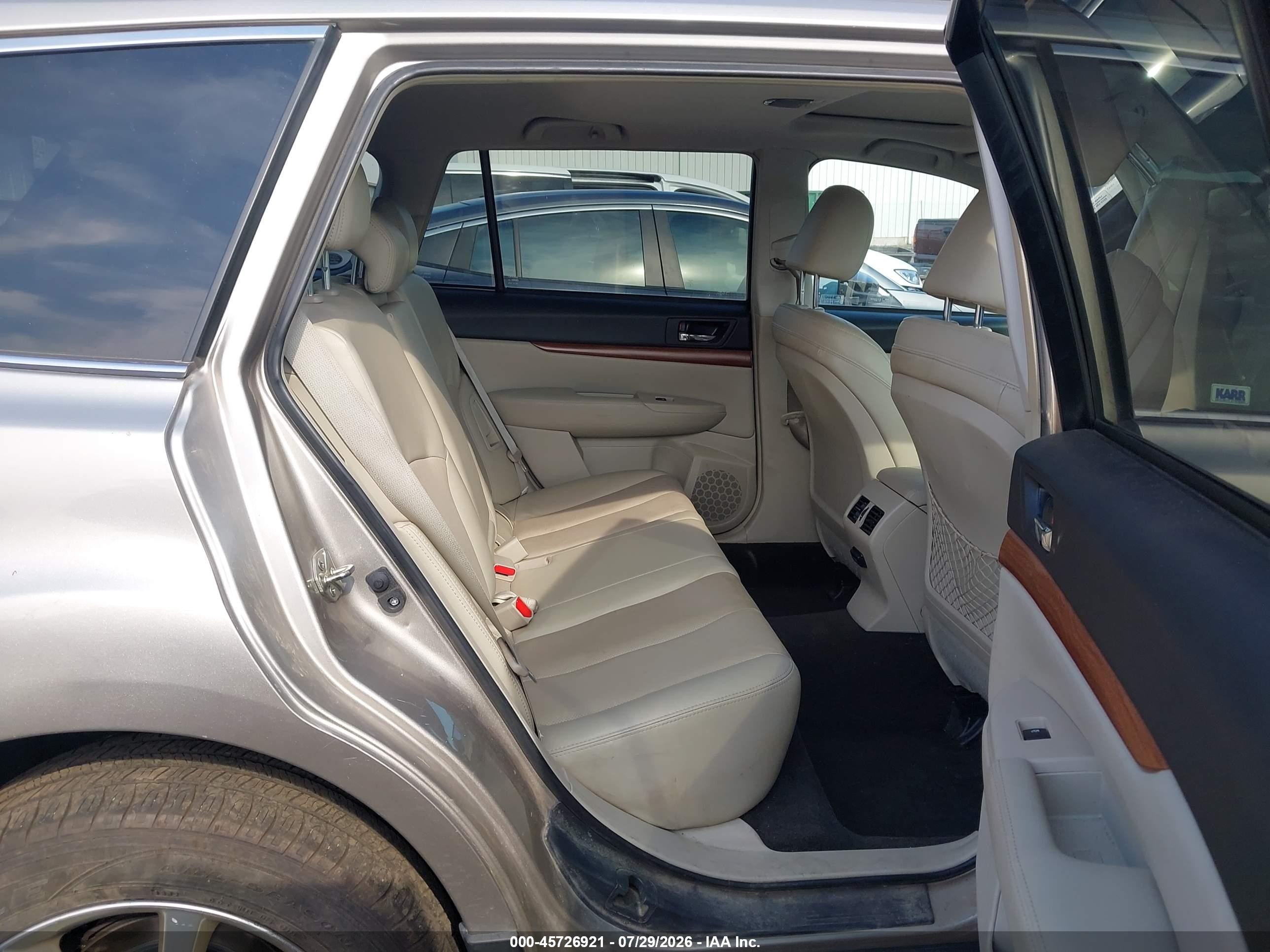 2014 Subaru Outback 2.5i Limited Champagne vin: 4S4BRBLCXE3221655