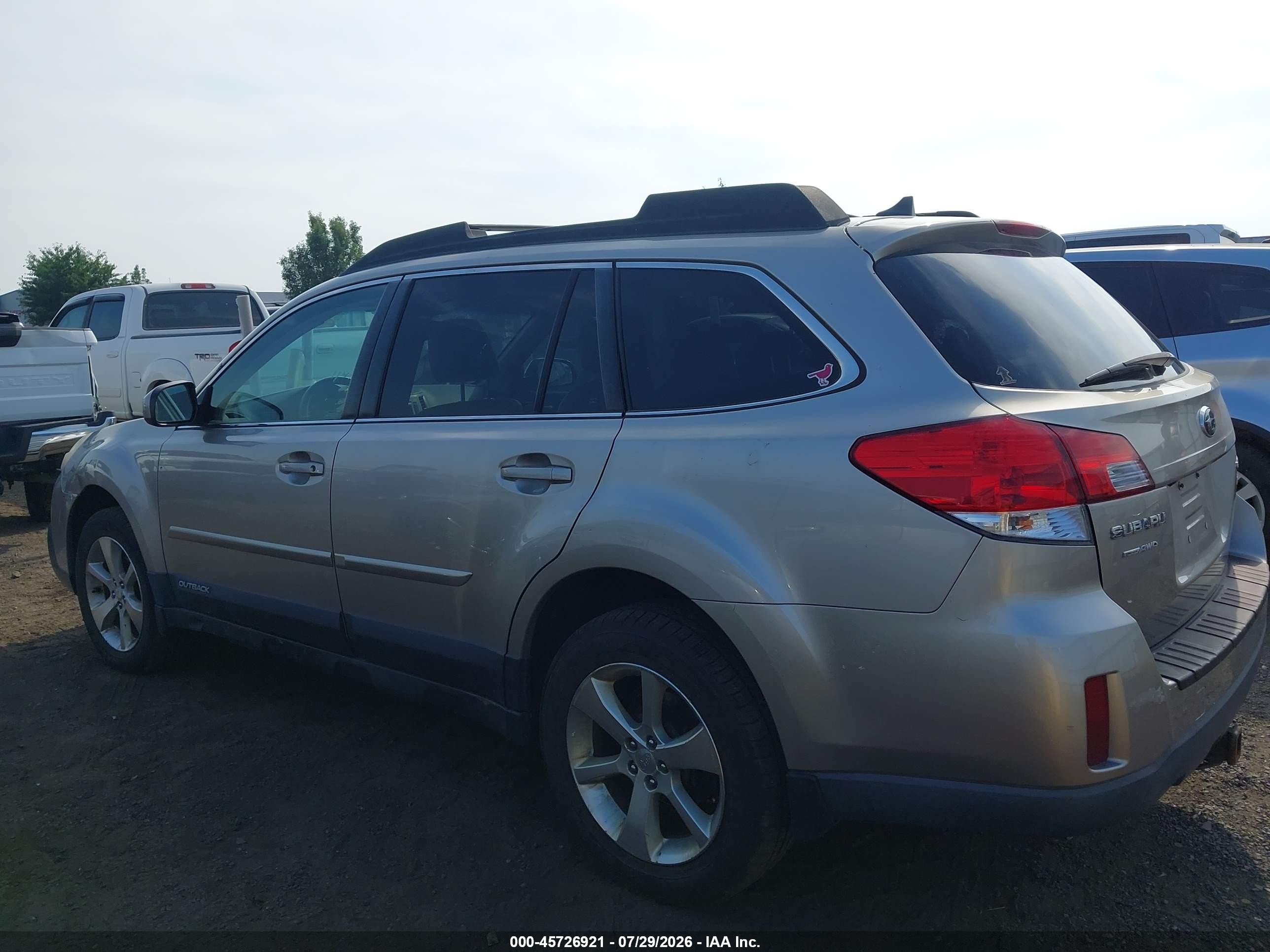 2014 Subaru Outback 2.5i Limited Champagne vin: 4S4BRBLCXE3221655