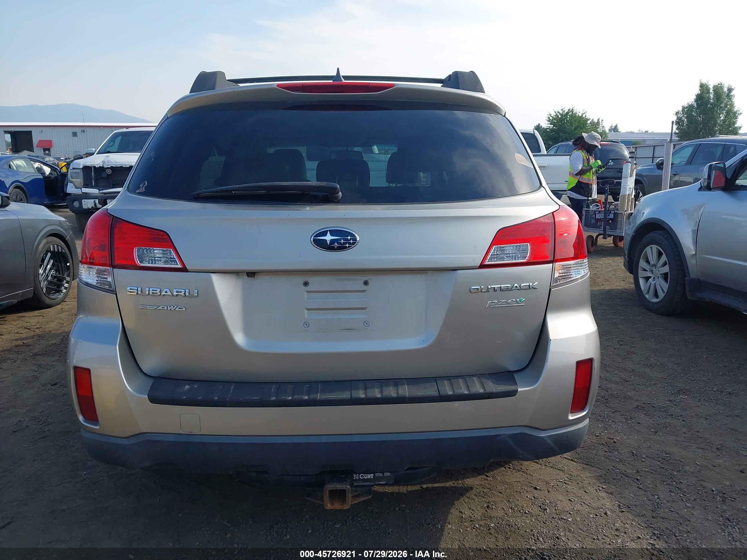 2014 Subaru Outback 2.5i Limited Champagne vin: 4S4BRBLCXE3221655