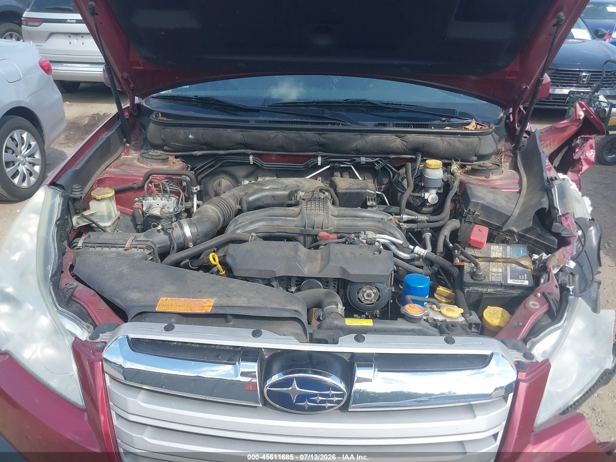 2014 Subaru Outback 2.5i Limited Красный vin: 4S4BRBLCXE3267907