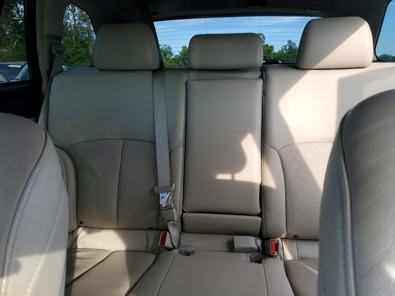 2014 Subaru Outback Tan vin: 4S4BRBLCXE3268006