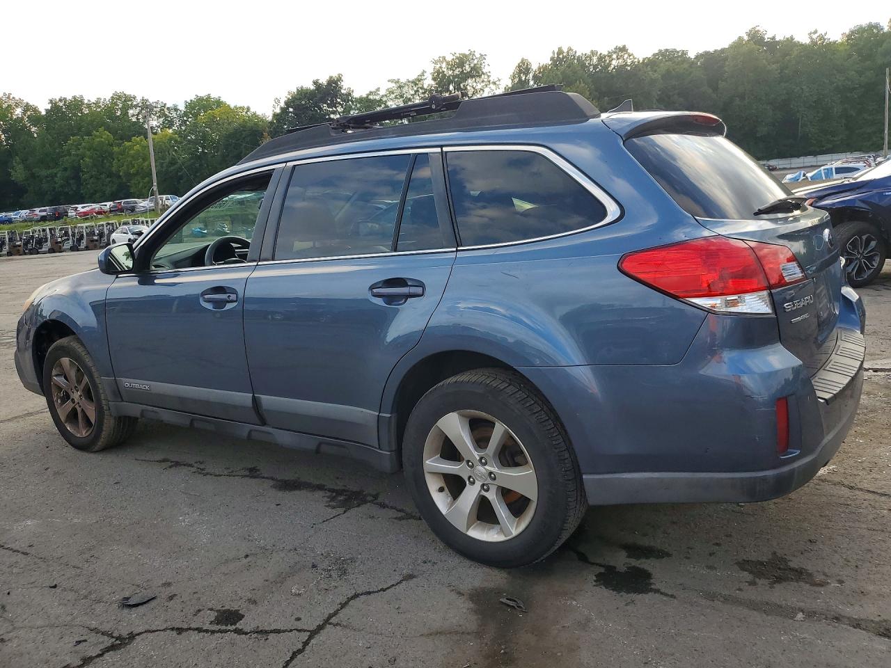 2014 Subaru Outback 2.5i Limited Blue vin: 4S4BRBMC4E3201058