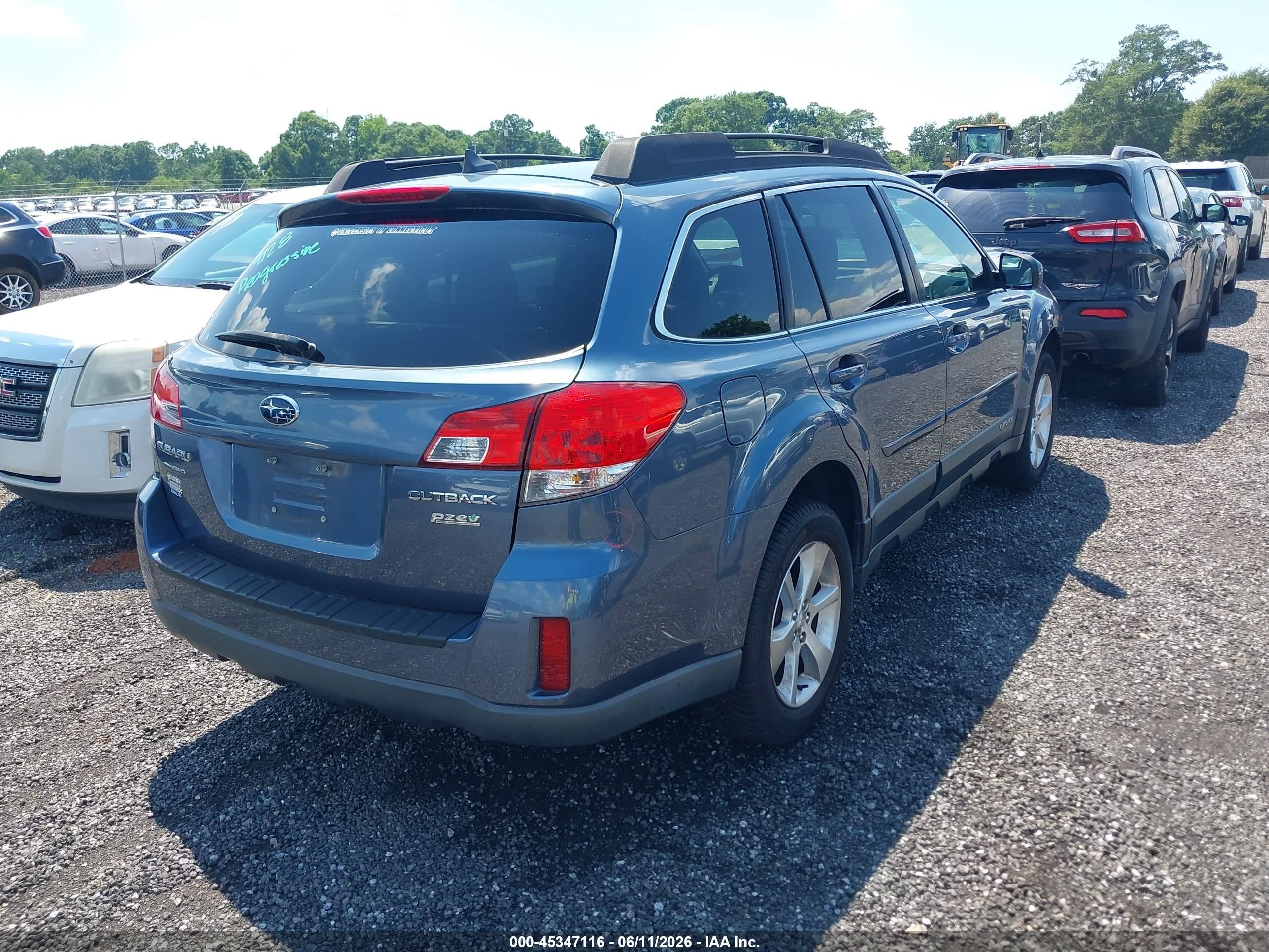 2014 Subaru Outback 2.5i Limited Blue vin: 4S4BRBMC7E3203368