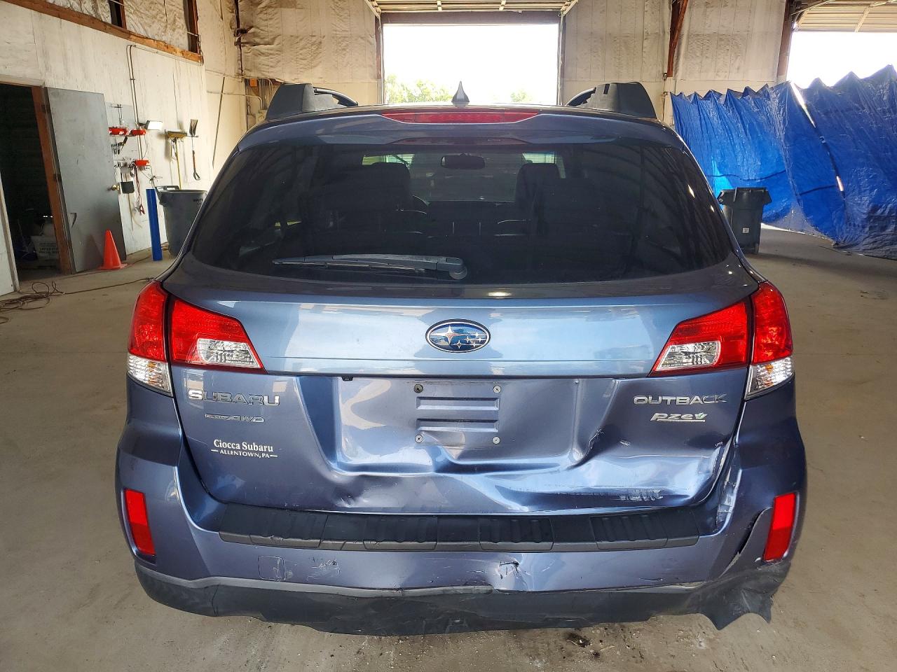 2014 Subaru Outback 2.5i Limited Blue vin: 4S4BRBMC7E3326331