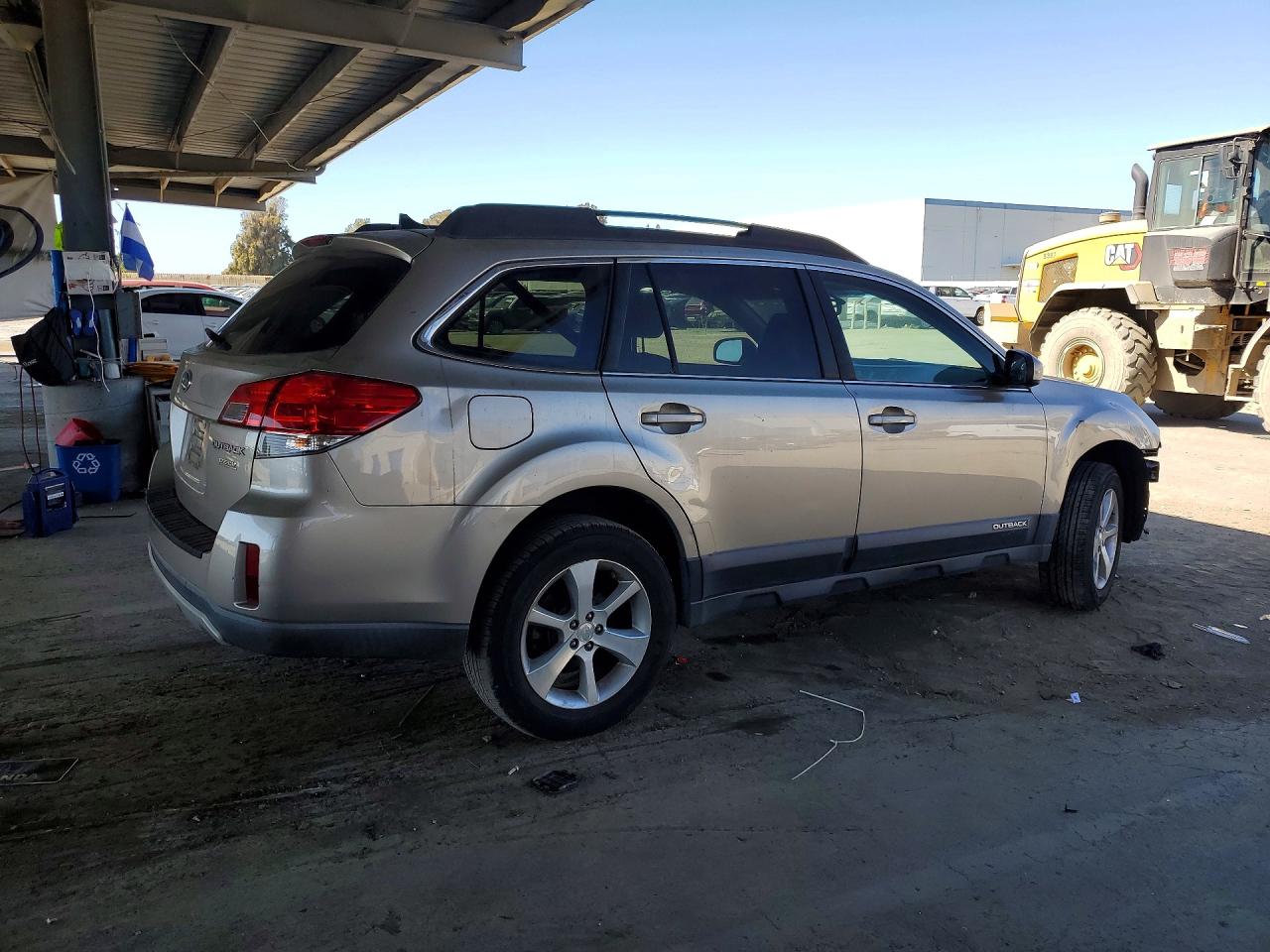 2014 Subaru Outback 2.5i Limited Серый vin: 4S4BRBMC9E3237912