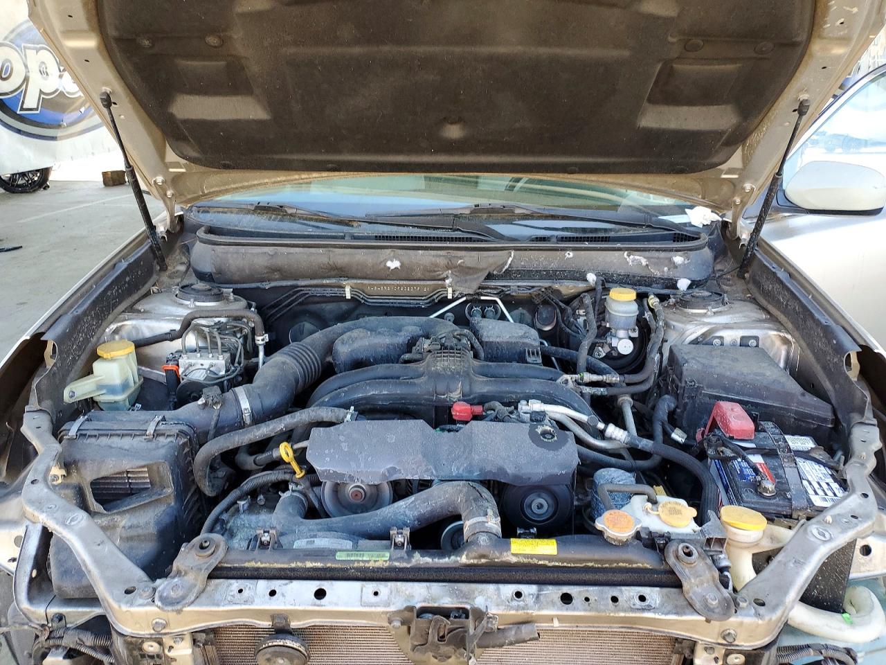 2014 Subaru Outback 2.5i Limited Серый vin: 4S4BRBMC9E3237912