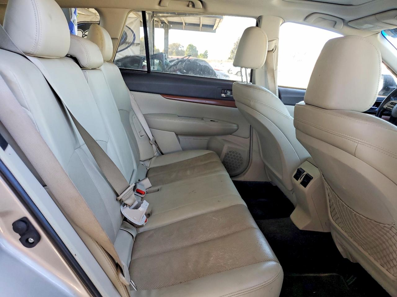 2014 Subaru Outback 2.5i Limited Серый vin: 4S4BRBMC9E3237912