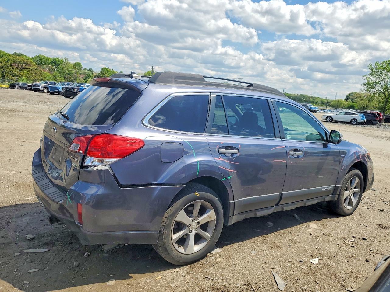2014 Subaru Outback 2.5i Limited Серый vin: 4S4BRBPC0E3235705