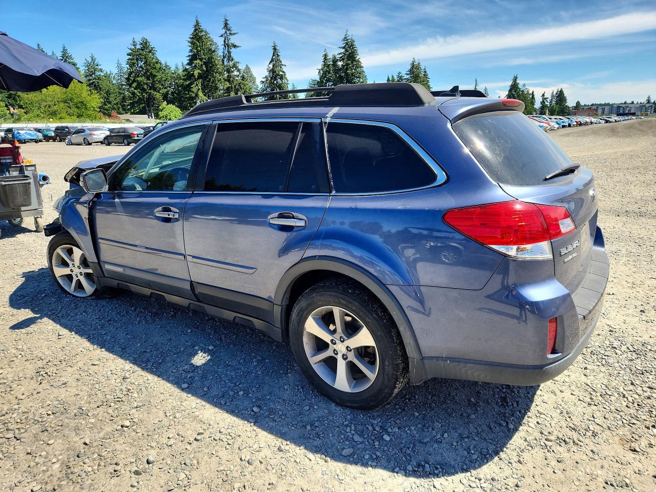 2014 Subaru Outback 2.5i Limited Синий vin: 4S4BRBPC2E3296845